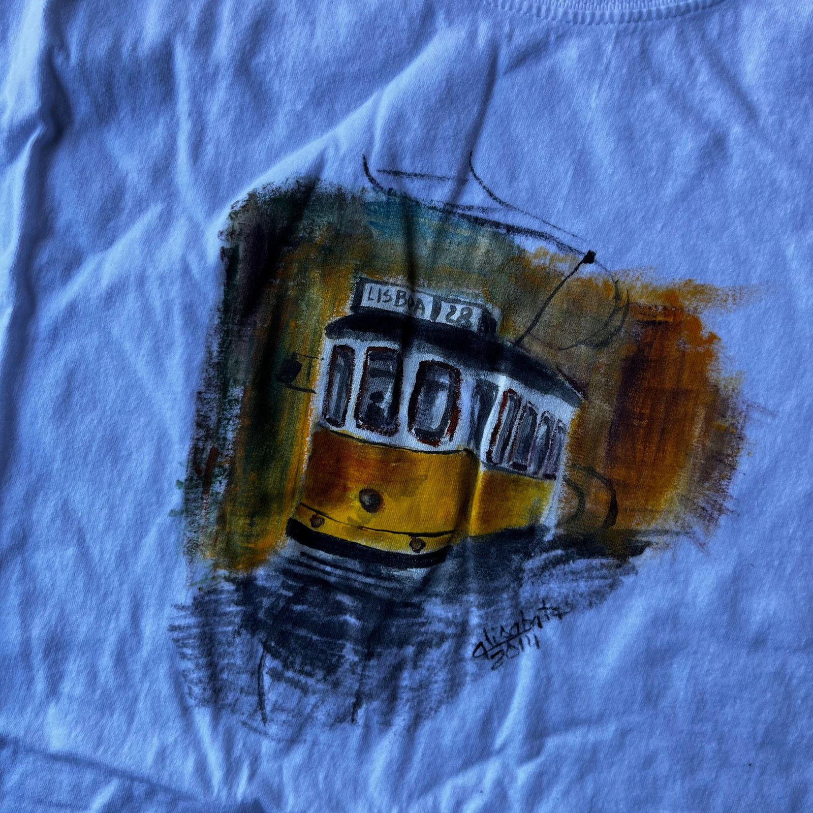 Vintage Vintage Lisbon Portugal Tram T-Shirt Yellow Streetcar XL Size US XL / EU 56 / 4 - 5 Thumbnail
