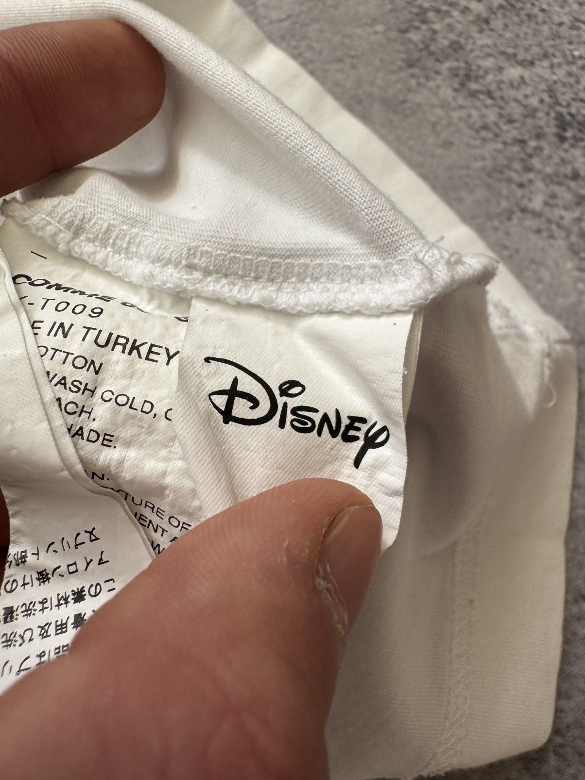Comme des Garcons Comme des garcons Disney tee Size US L / EU 52-54 / 3 - 4 Thumbnail