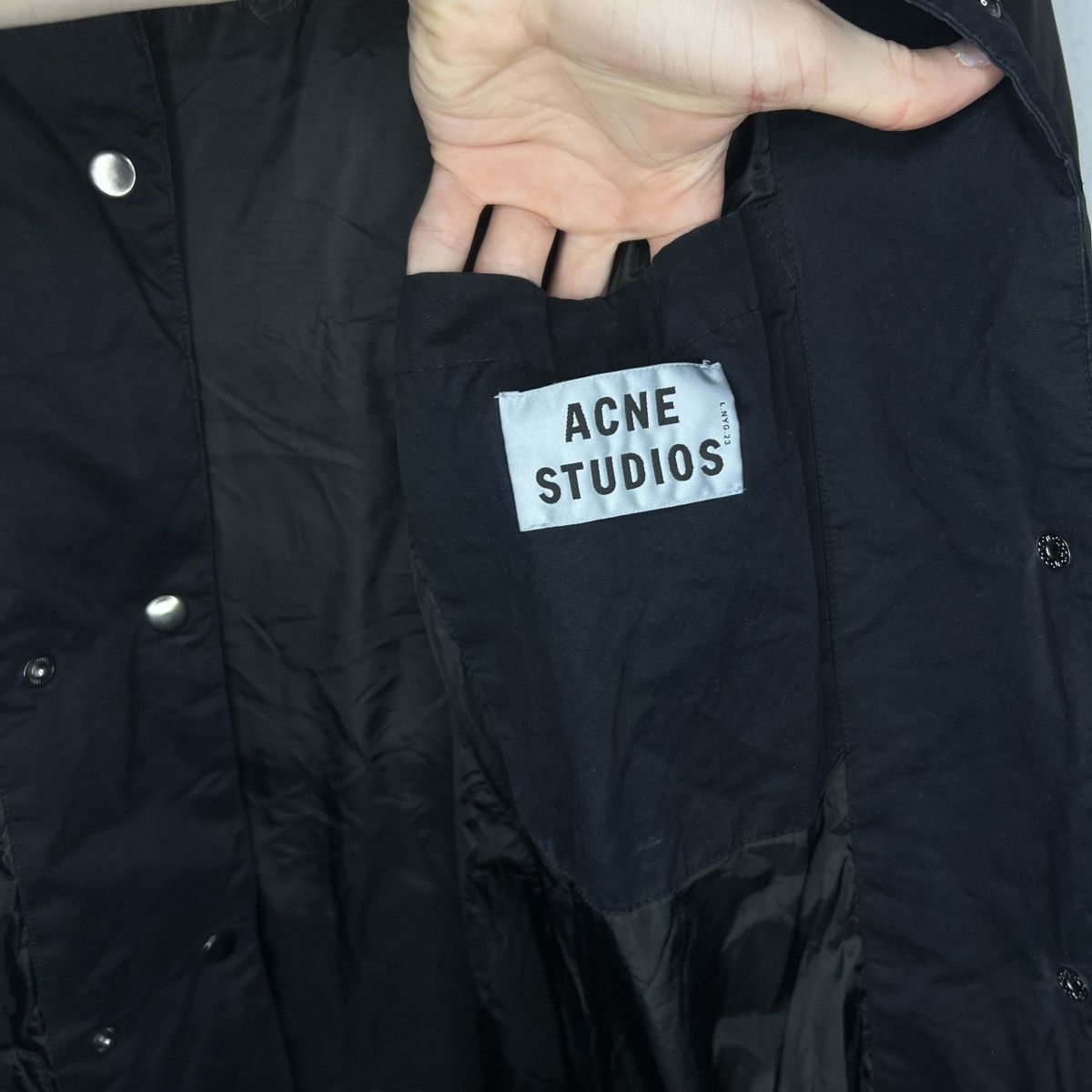 Acne Studios Acne Studios Puffer Down Jacket Parka Coat Powder Paw13 Size US L / EU 52-54 / 3 - 9 Thumbnail