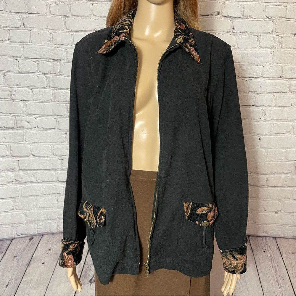 Other Susan Graver Black Front Zip Tapestry Trim Jacket Size M Size M / US 6-8 / IT 42-44 - 2 Thumbnail