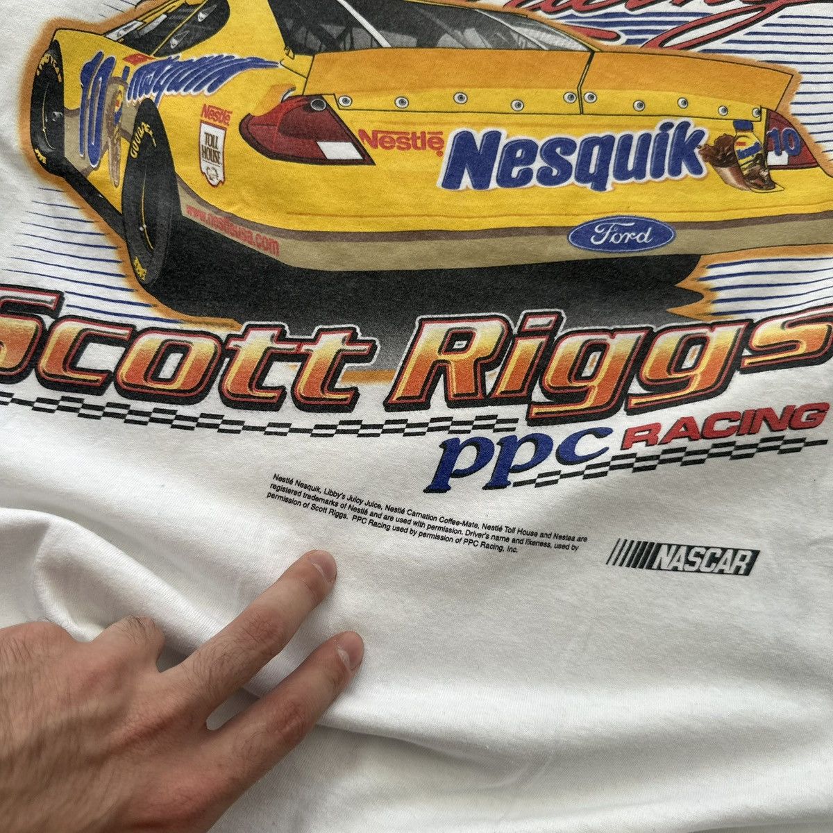 Vintage 90s NASCAR Nesquik Scott Riggs Racing Long Sleeve T-Shirt Size US XL / EU 56 / 4 - 13 Thumbnail