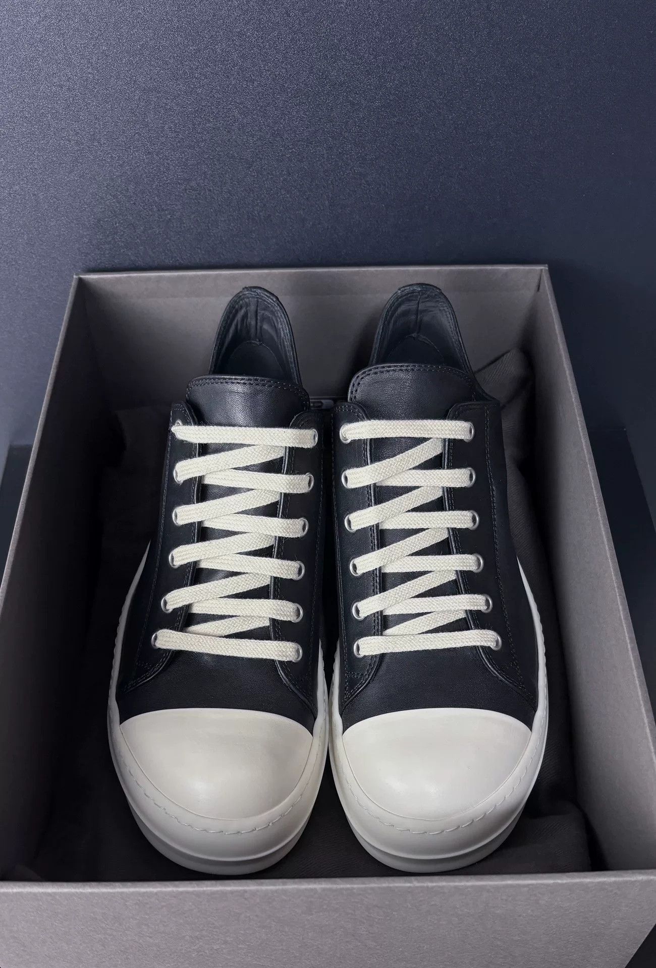 Rick Owens Rick Owens Leather Lowtop Sneakers 7.5 Men Size US 7.5 / EU 40-41 - 1 Thumbnail