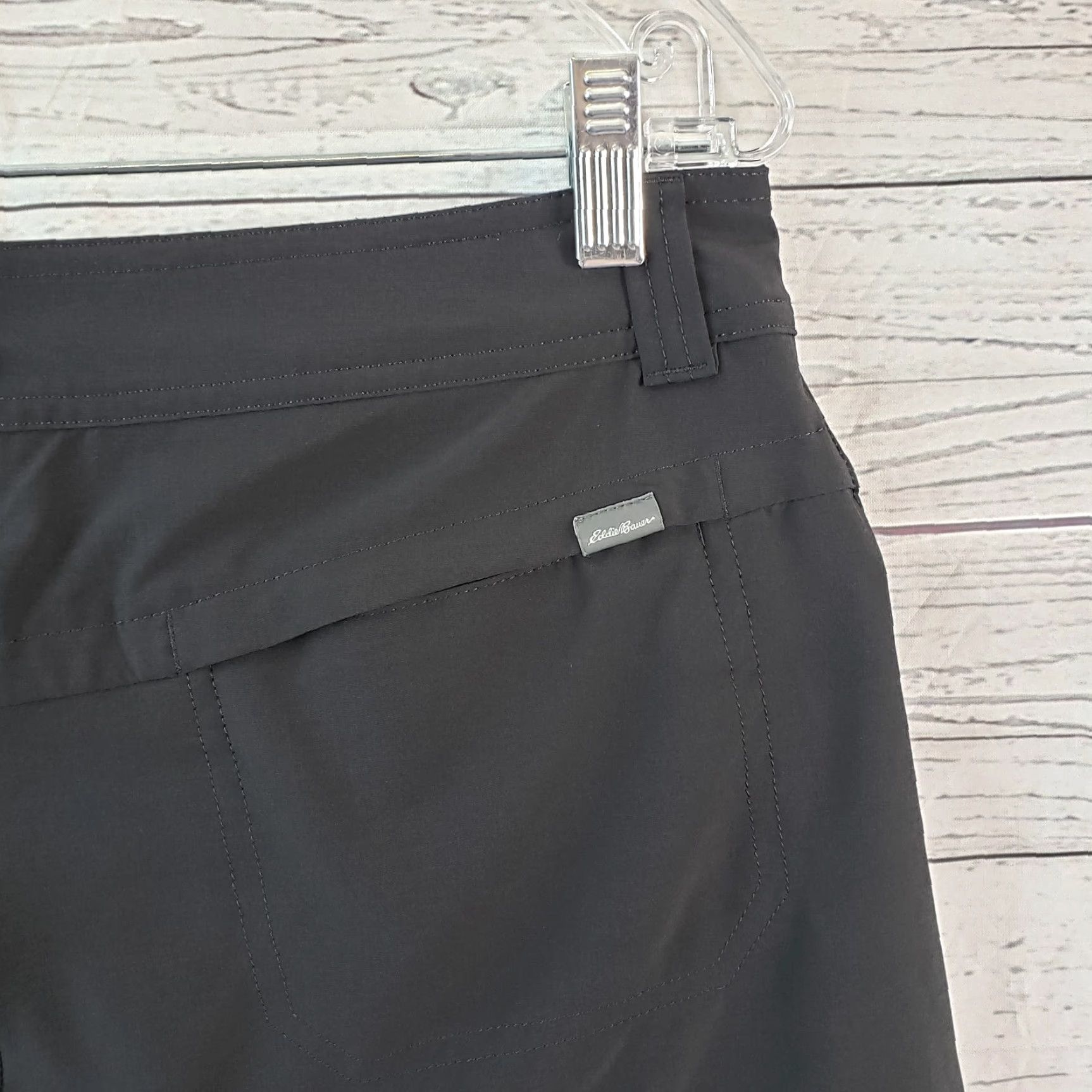 Eddie Bauer Eddie Bauer Womens Skort Sz 6 Solid Black Pockets Polyester Blend Skort Athletic Casual Activewear Womens Size 6 Black Pockets Size ONE SIZE - 2 Thumbnail
