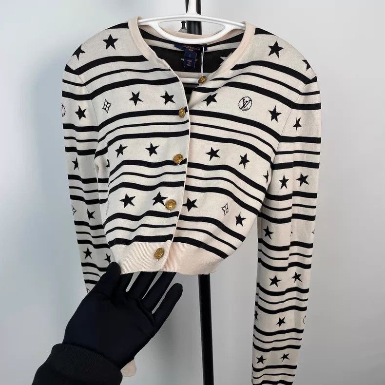 Louis Vuitton Louis Vuitton Star Collection Star Pattern Black and White Size S / US 4 / IT 40 - 3 Thumbnail