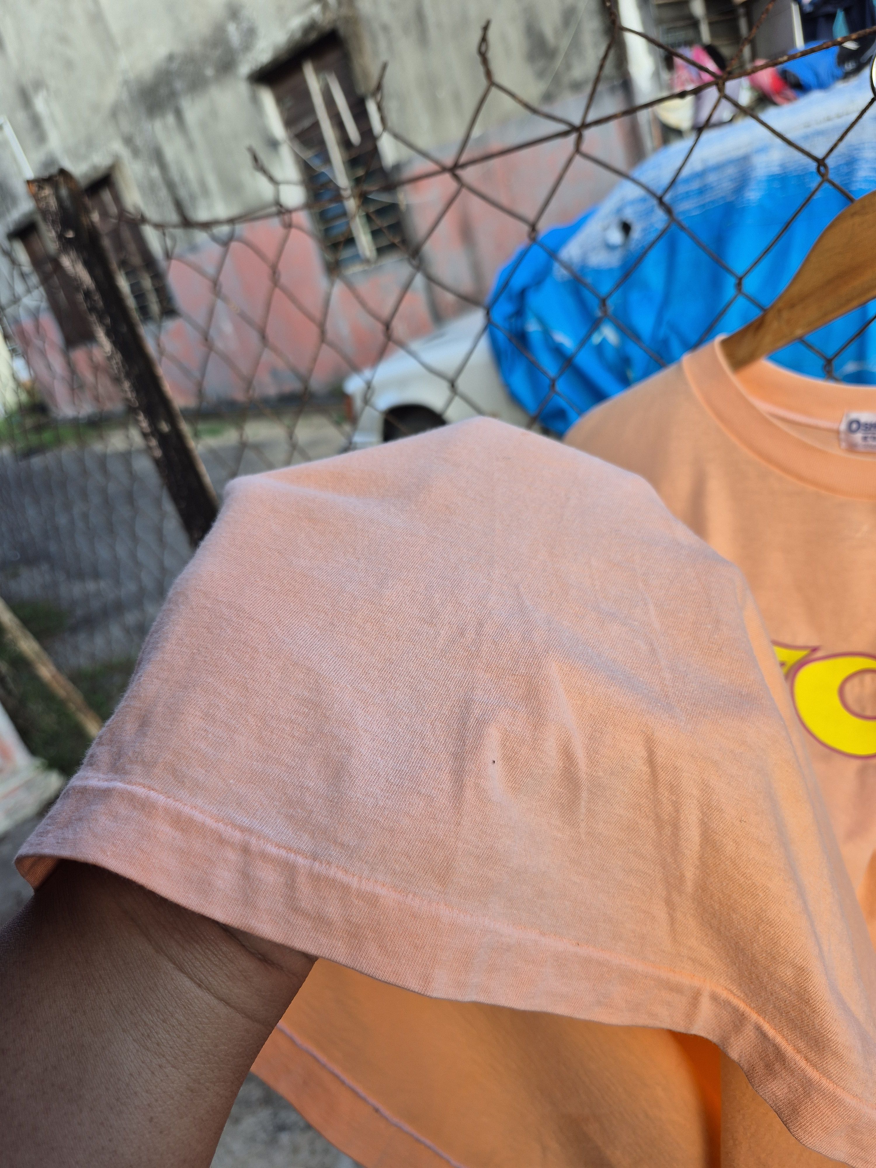 Oshkosh Rare! Vintage Oshkosh 70s Sunfaded Tee Size US M / EU 48-50 / 2 - 4 Thumbnail