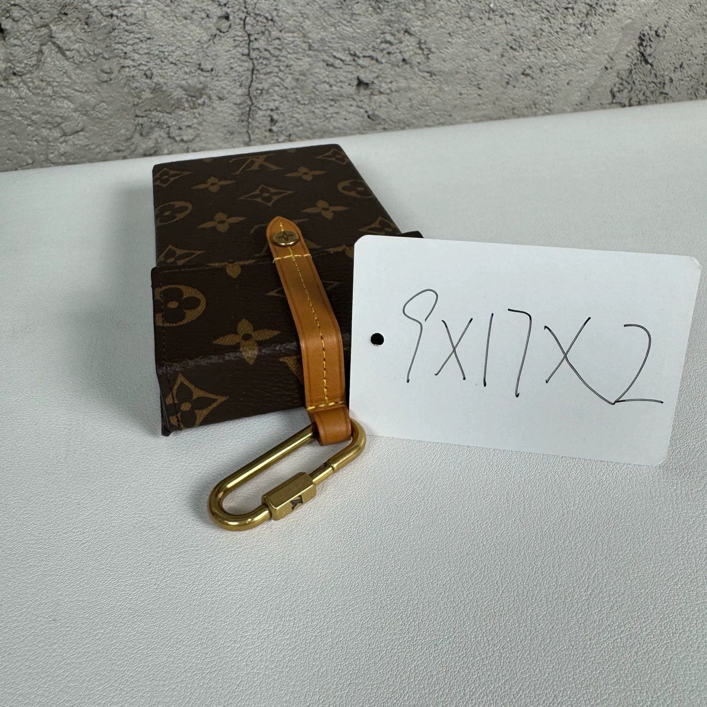Louis Vuitton Louis Vuitton Cigar Box 99 New Size ONE SIZE - 8 Thumbnail