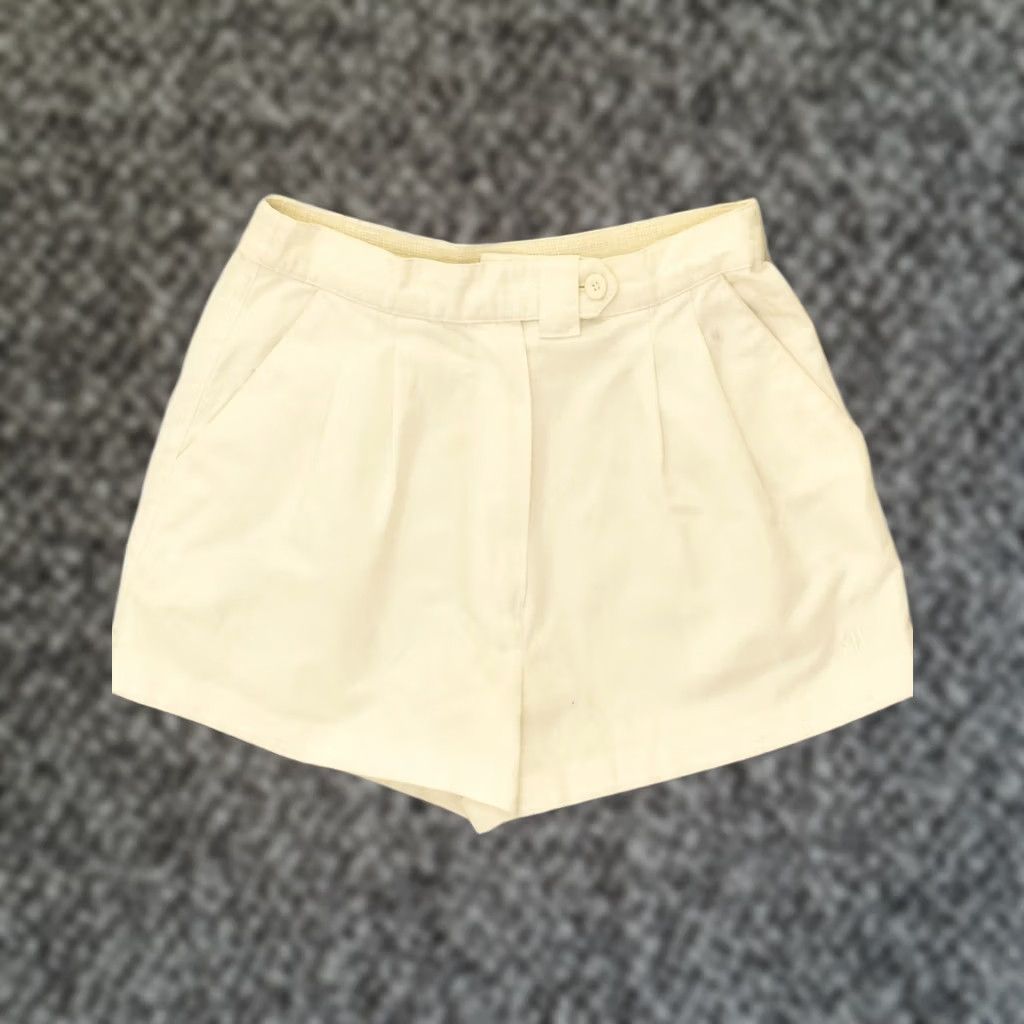 Vintage BELFE Womens Chino Shorts UK 14 Medium W28 White Size 36" / US 14 / IT 50 - 1 Thumbnail