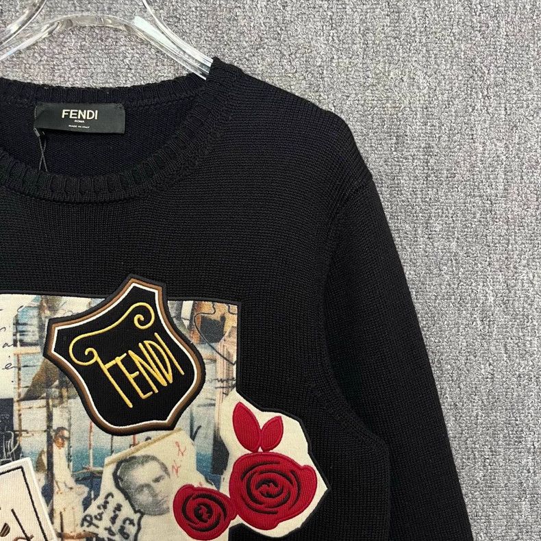 Fendi Fendi Graffiti embroidered wool round-neck sweater Size US S / EU 44-46 / 1 - 3 Thumbnail