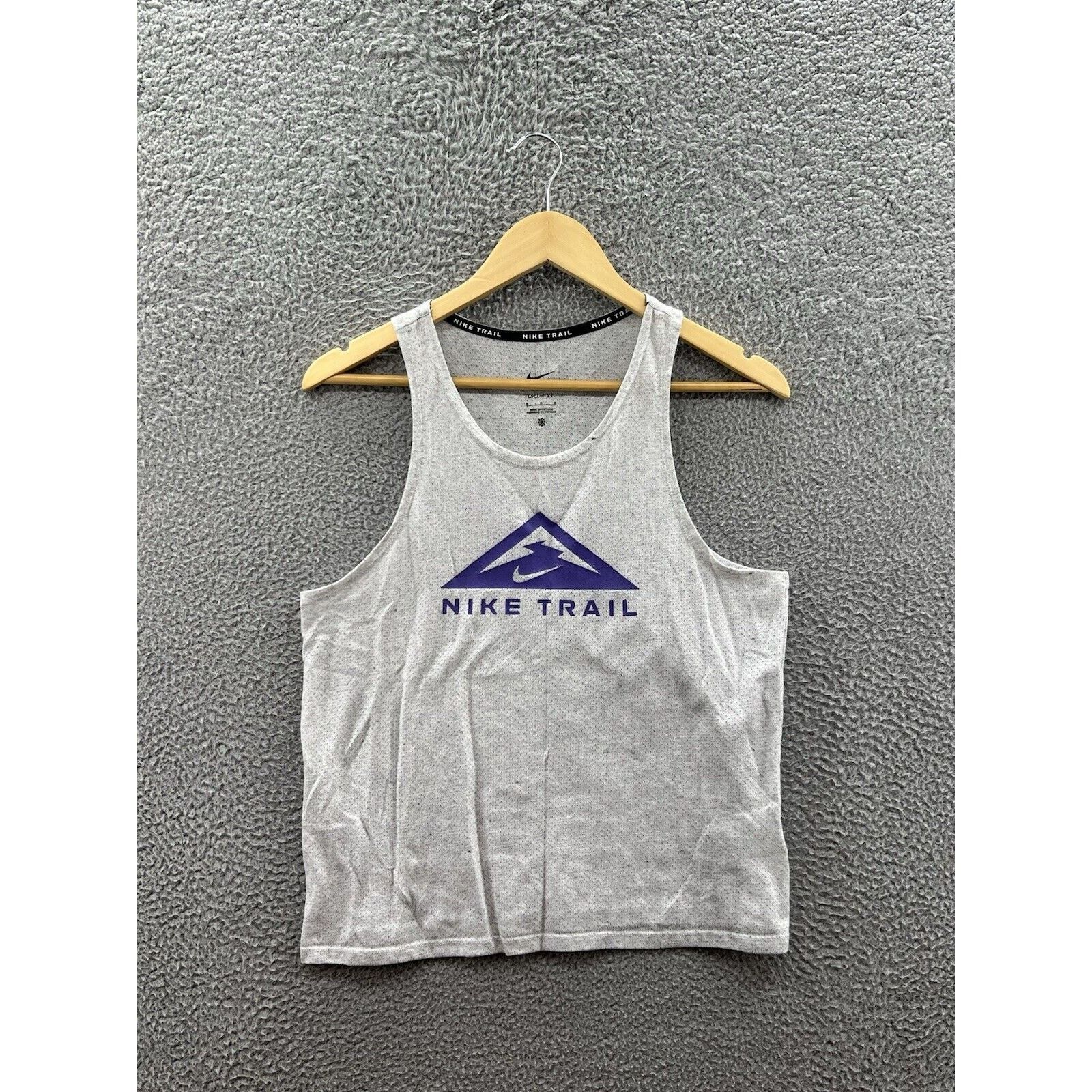 Nike Nike Trail Running Run Mesh Tri-Blend Tank Top Womens Medium Size M / US 6-8 / IT 42-44 - 1 Thumbnail