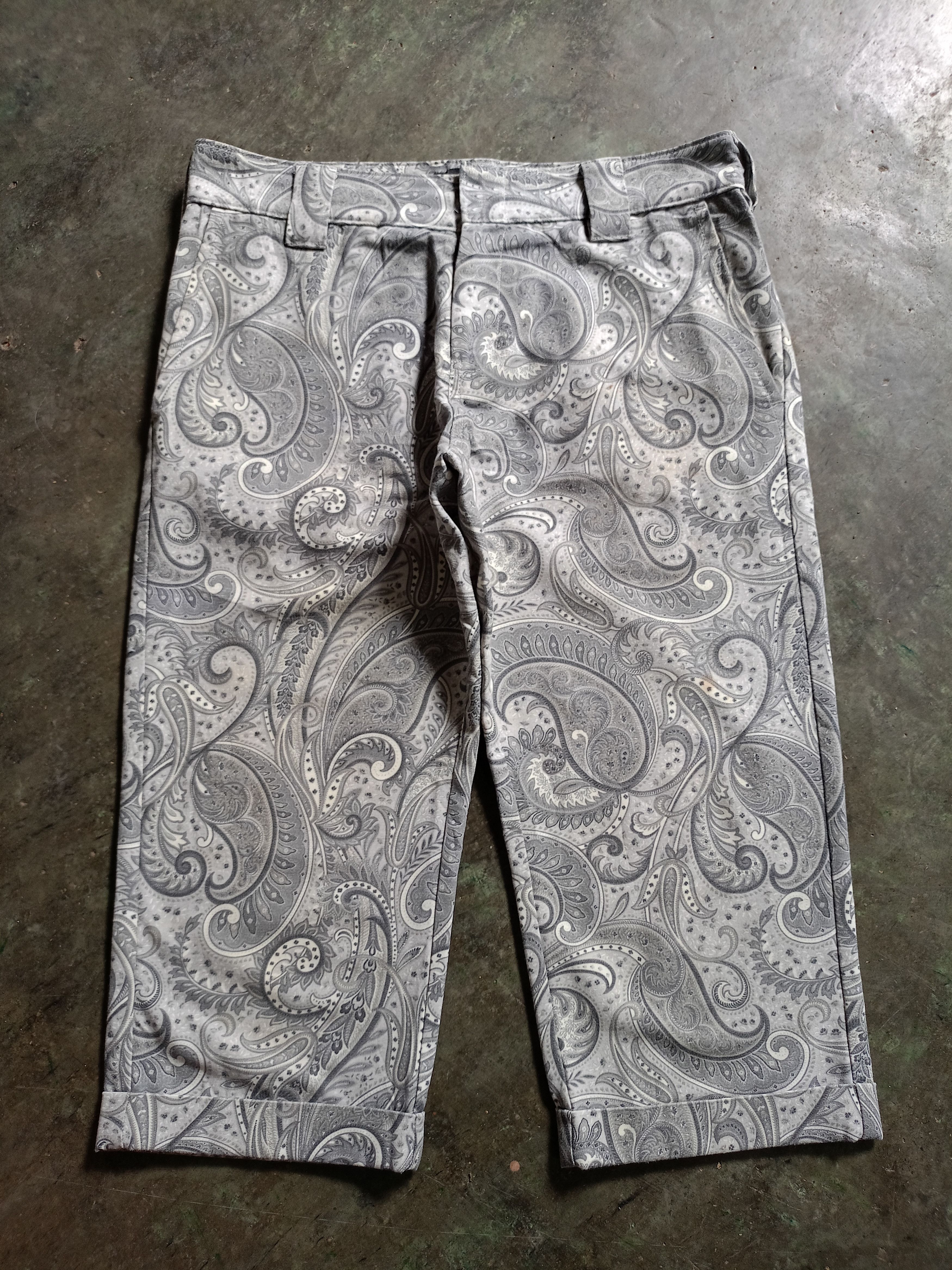 Shellac SHADE by SHELLAC BANDANA SHORTS PANTS Size US 31 - 1 Thumbnail