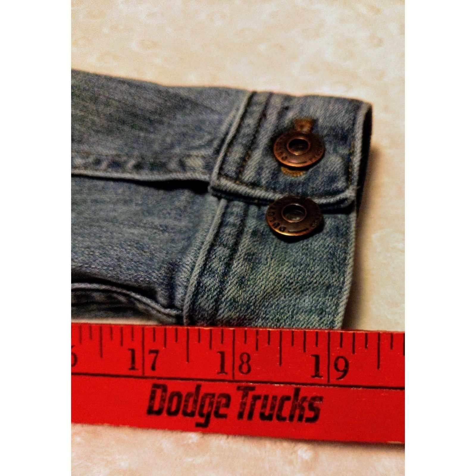 CO Duluth Trading Co Denim Jean Jacket Women’s XS Distressed Blue Button Up Size 26" / US 2 / IT 38 - 7 Thumbnail