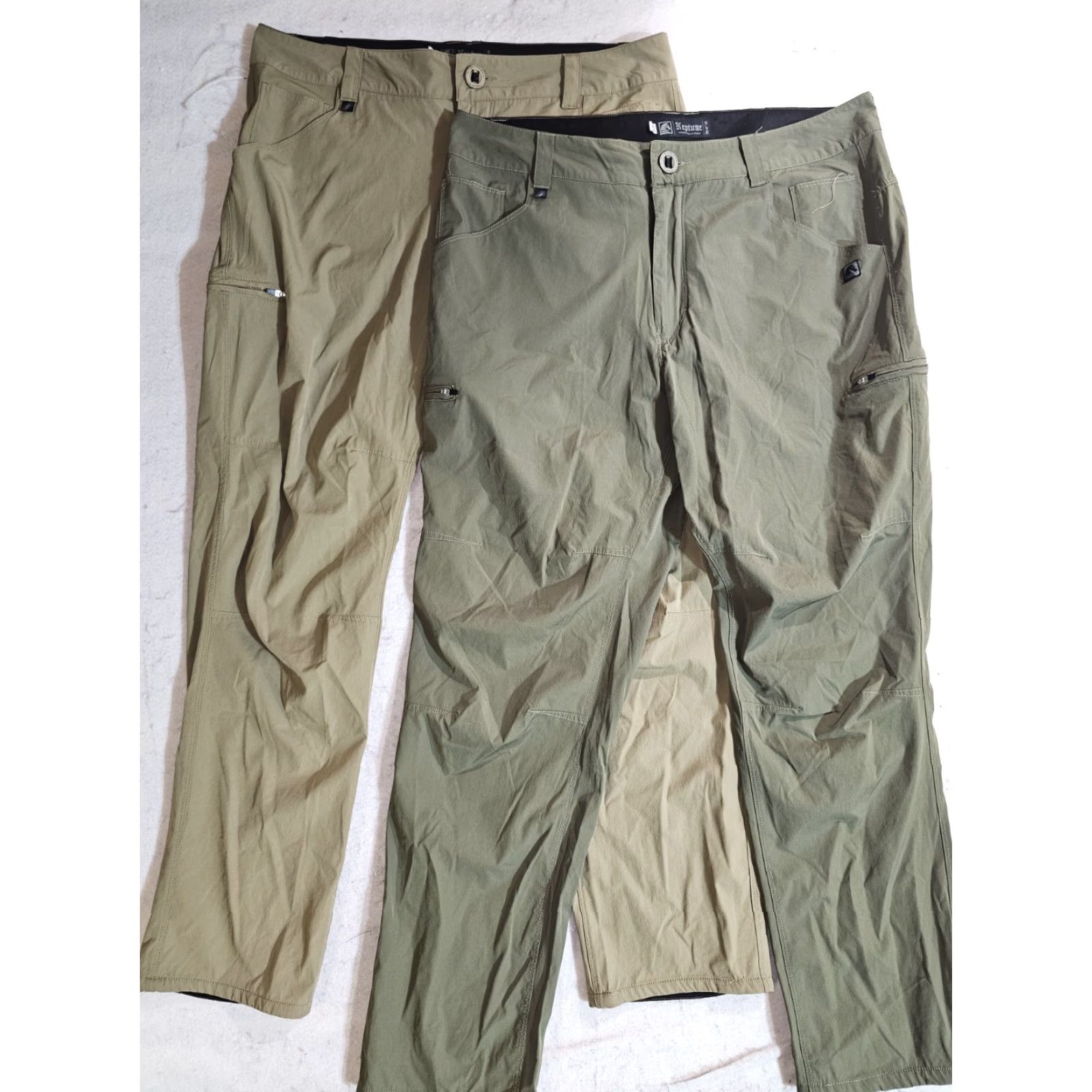 Vintage Neptune Amphibious Performance Cargo Pants Stretch Men 36x30 Beige Nylon Spandex Slim Pocket Zipper Cargo Pockets Logo Modern Utility Pants Size US 36 / EU 52 - 2 Thumbnail