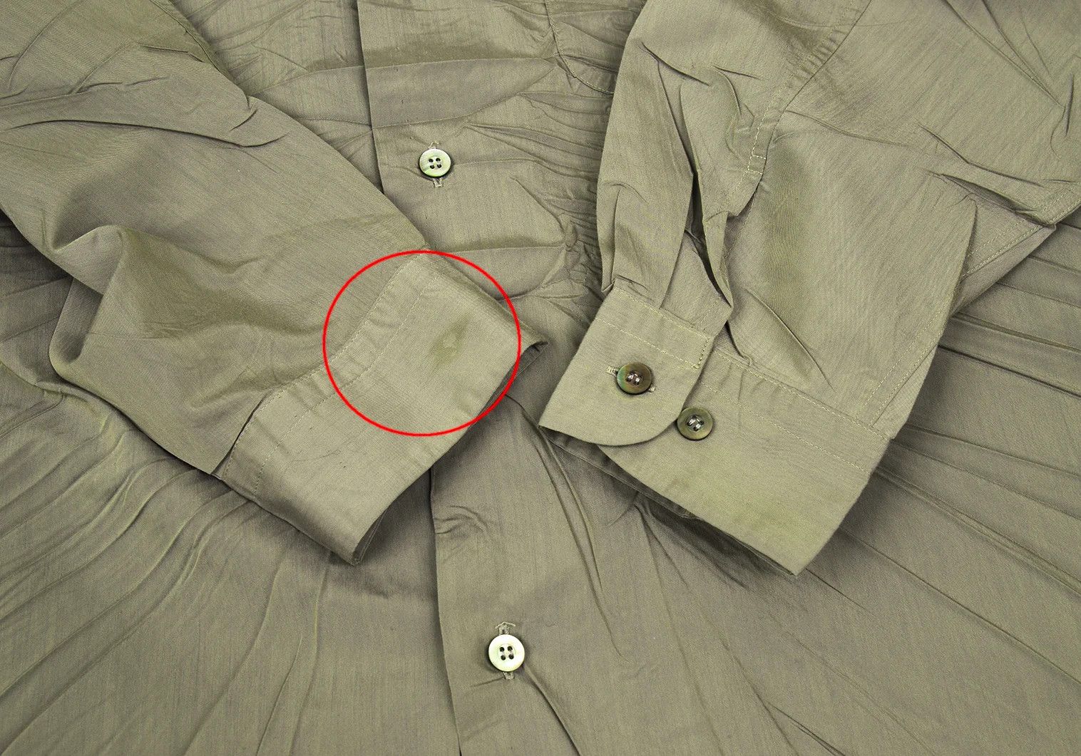 Issey Miyake Polyester Wrinkled Shirt in Khaki, Size XL Size US XL / EU 56 / 4 - 7 Thumbnail