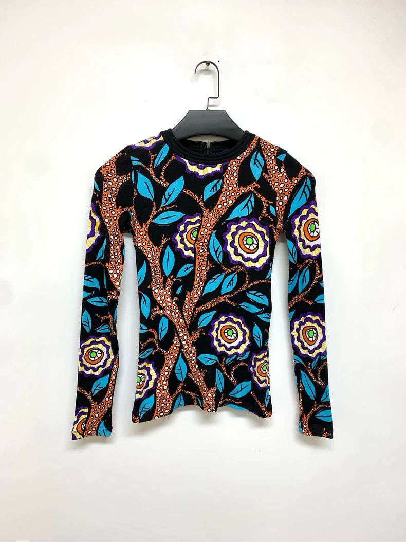 Louis Vuitton LOUIS VUITTON Patterned knit undershirt Size XS / US 0-2 / IT 36-38 - 1 Thumbnail