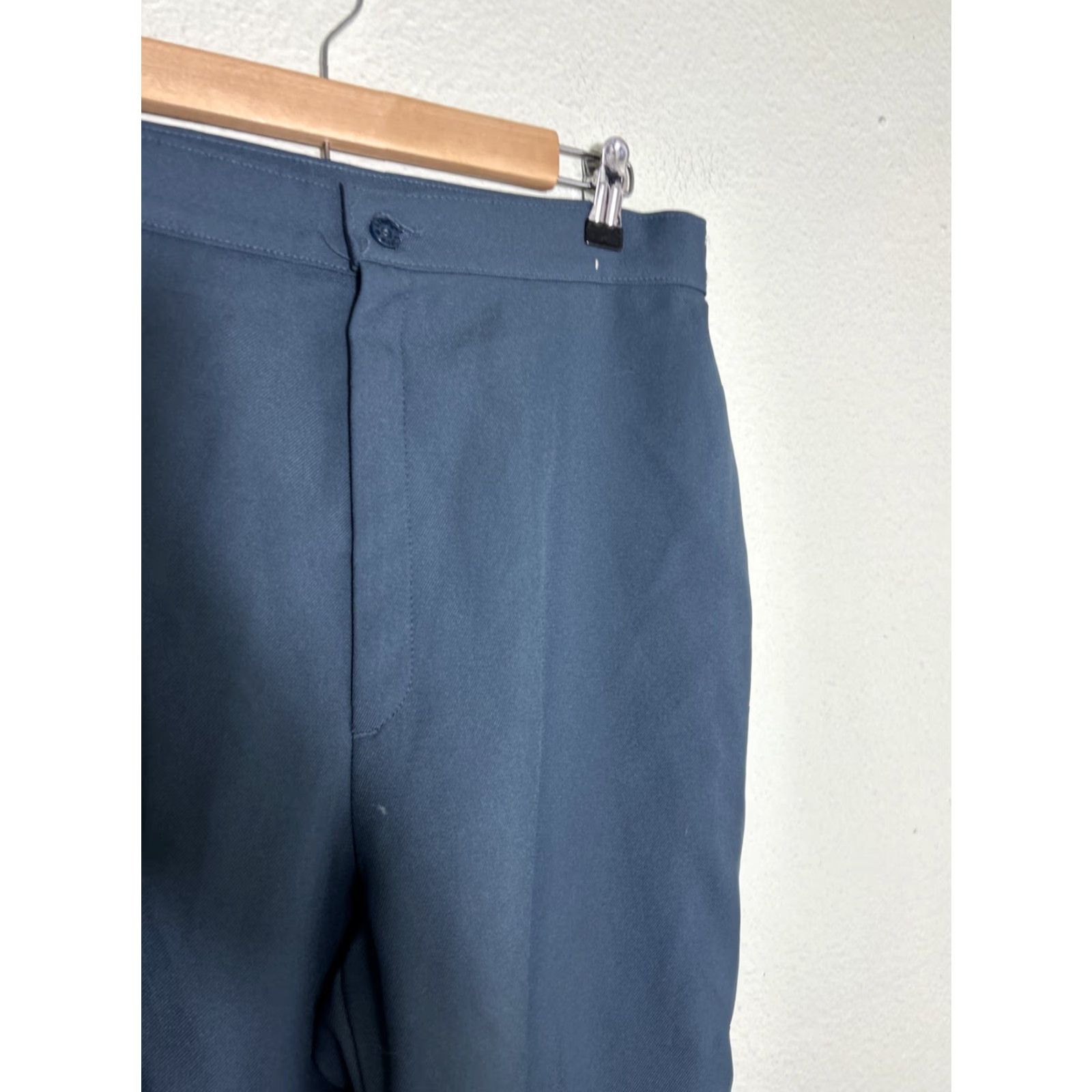 Levi's VINTAGE Levi's Pants Regular Men 30 34 Blue Polyester Chino Size 30x34 Mens Size US 30 / EU 46 - 5 Thumbnail