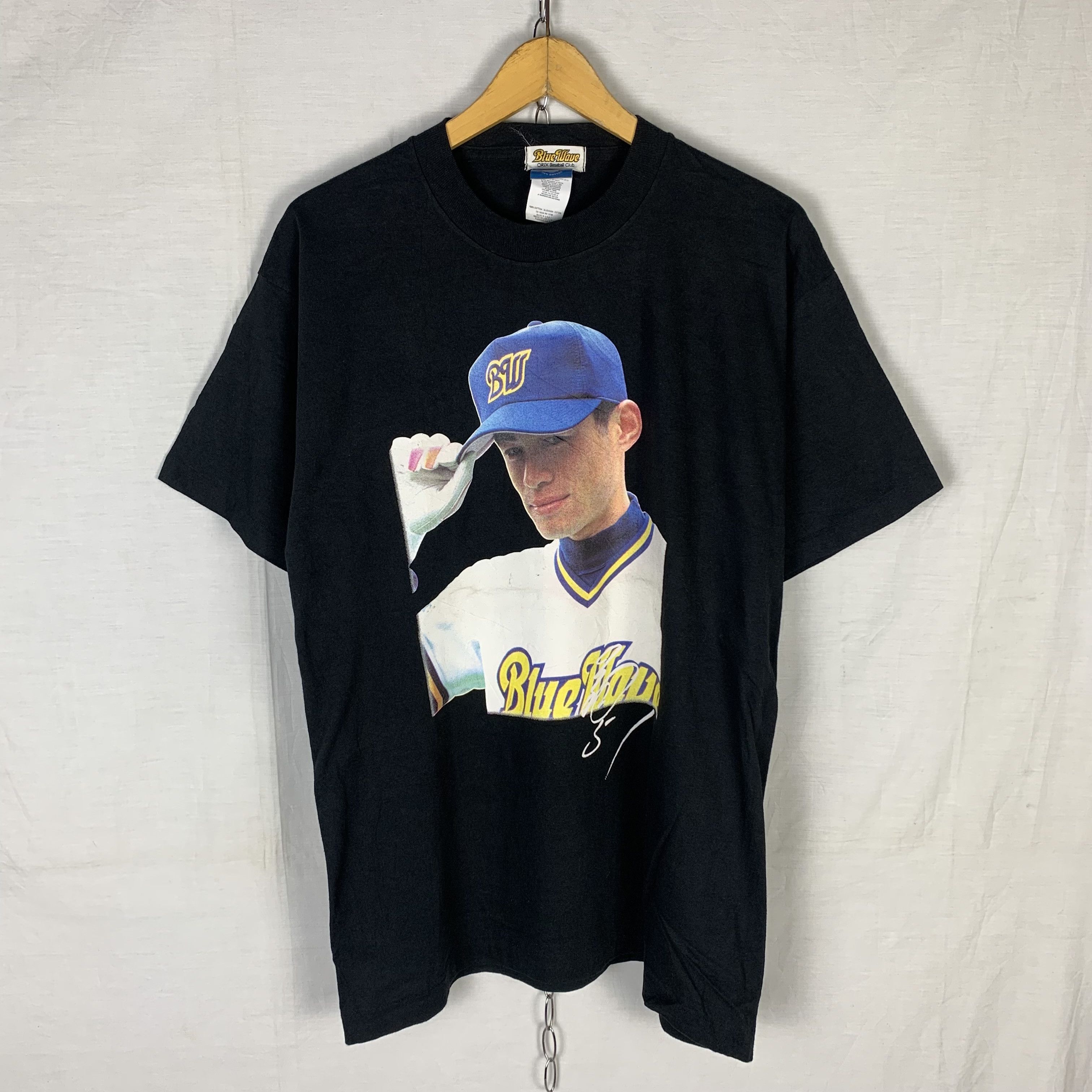 Japanese Brand Vintage Orix Blue Wave Ichiro Suzuki Tshirt Size US L / EU 52-54 / 3 - 1 Thumbnail