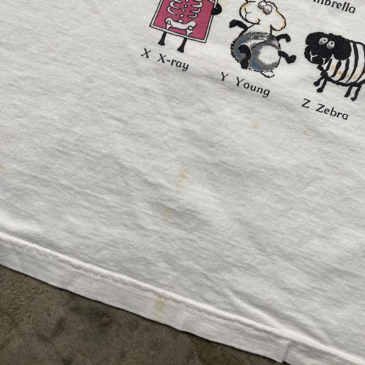 Vintage Vintage y2k Alphabet Sheep Humor Parody Graphic Tee Size US M / EU 48-50 / 2 - 3 Thumbnail