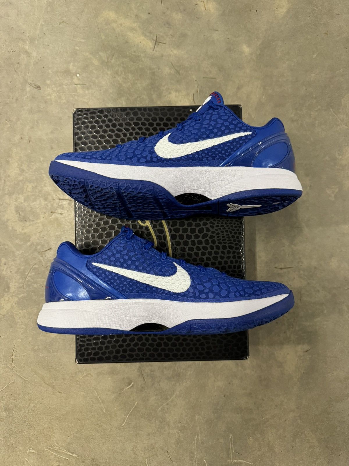 Nike Nike Kobe 6 Protro Dodgers Size 11 Size US 11 / EU 44 - 3 Thumbnail