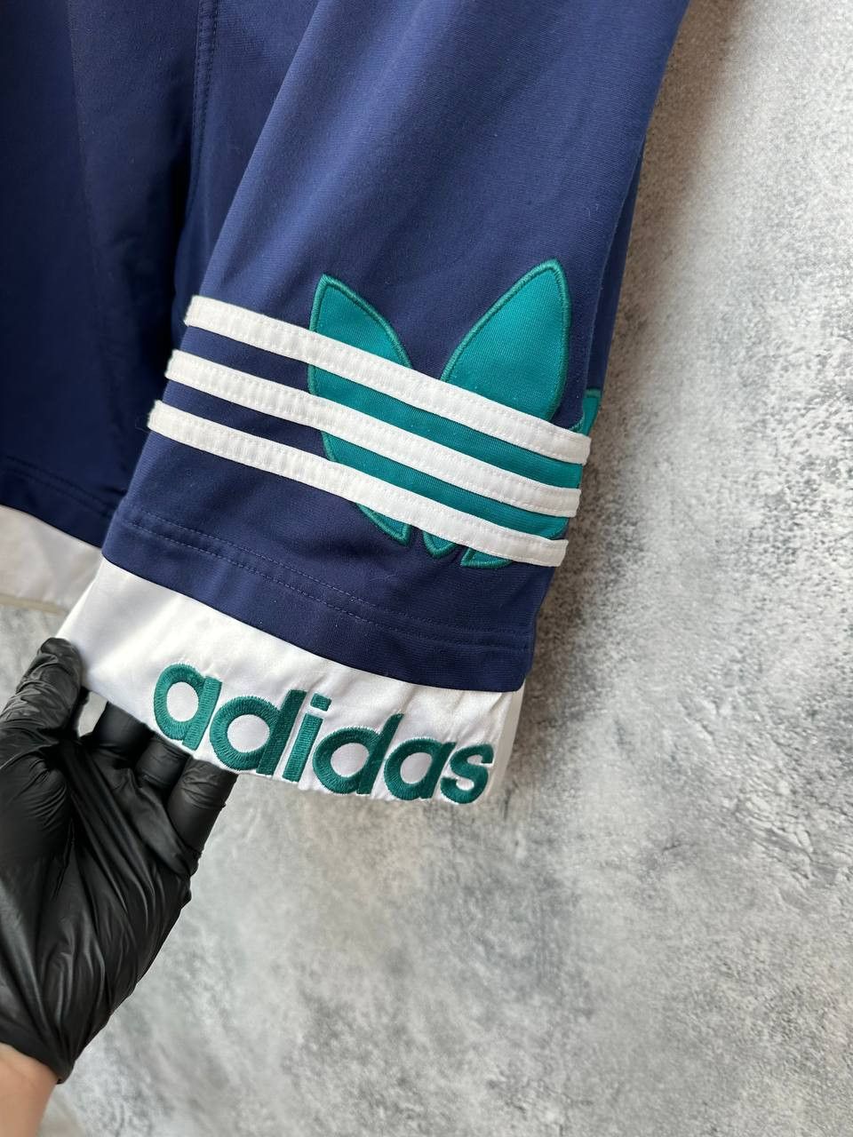 Adidas × Vintage Adidas Vintage Retro Trefoil Shorts 90s 3-Stripes Size US 40 / EU 56 - 9 Thumbnail