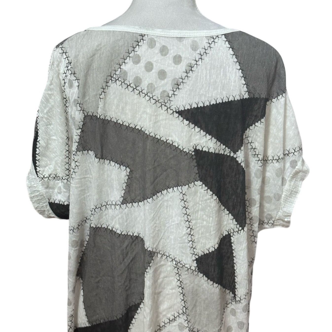 Other D-Style Scoop Neck Patchwork Short Sleeve Gray White L NWT Size L / US 10 / IT 46 - 5 Thumbnail