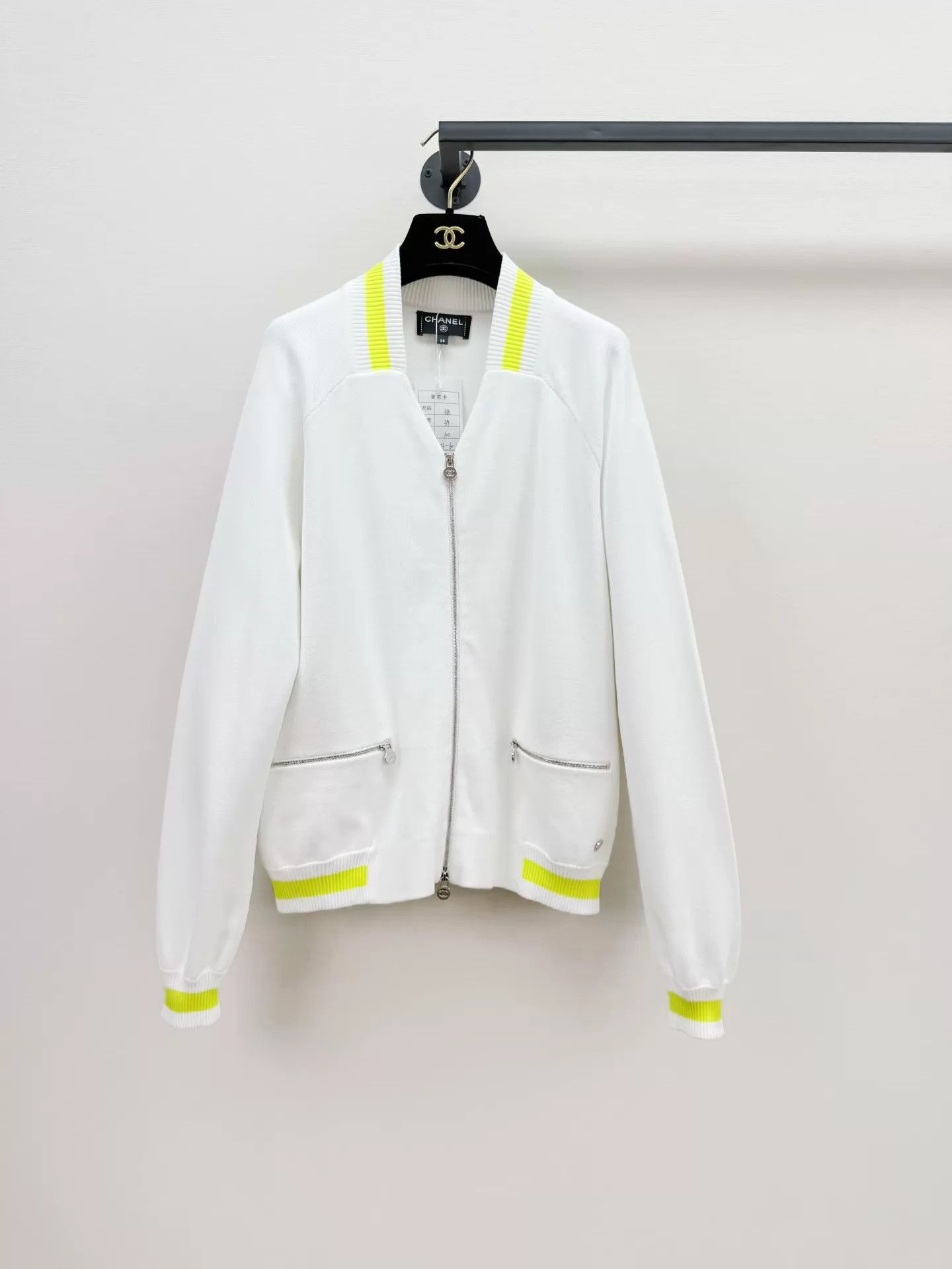 Chanel Chanel Ribbed Panel Baseball Jacket Women's 38 Size S / US 4 / IT 40 - 1 Thumbnail