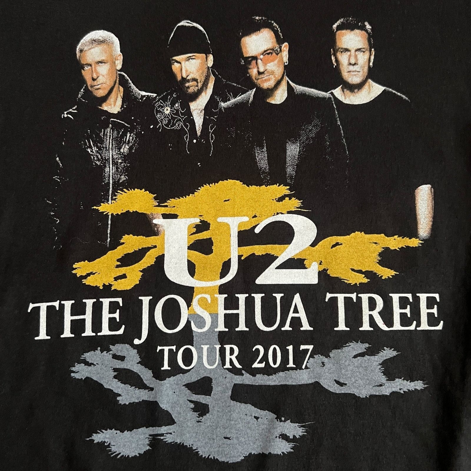 Delta U2 - The Joshua Tree Tour 2017 Black T-Shirt Size Medium Size US M / EU 48-50 / 2 - 2 Thumbnail