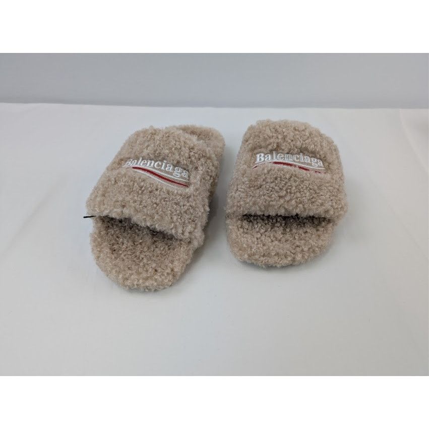 Balenciaga o1rshd1 Fake Furry Slide Slipper in Beige / White / Red Size US 11 / EU 44 - 8 Thumbnail