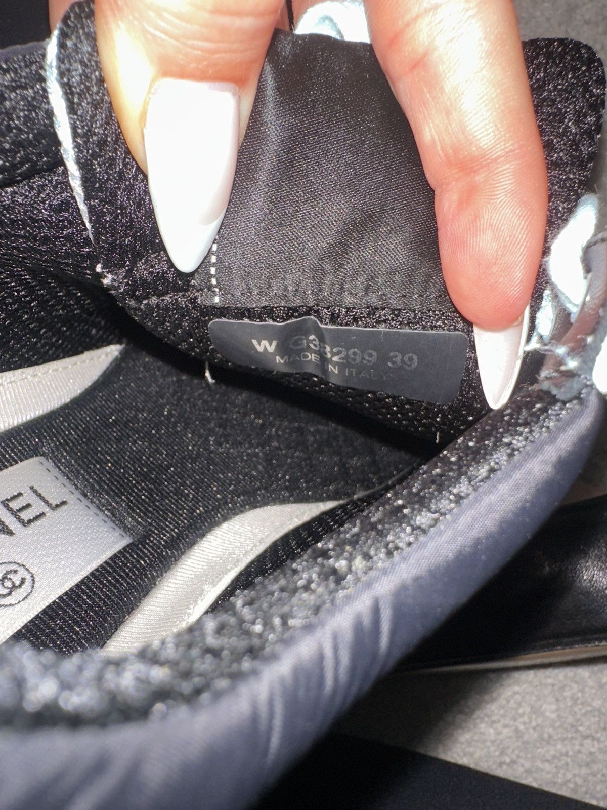 Chanel Chanel Sneakers Size US 9 / IT 39 - 8 Thumbnail