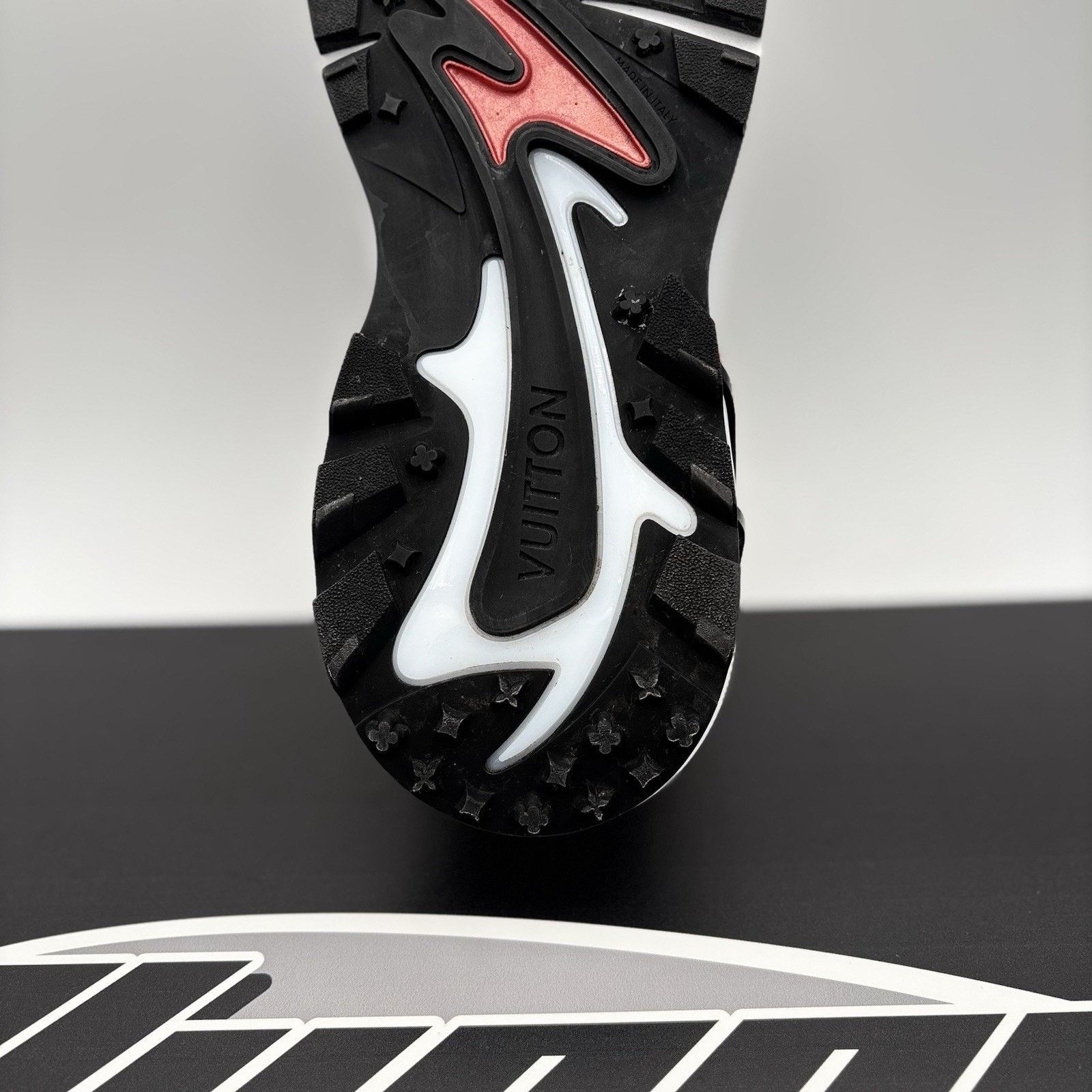Louis Vuitton Louis Vuitton Tactic Runner ' Red Grey ' | GREAT COND! Size US 10 / EU 43 - 18 Thumbnail