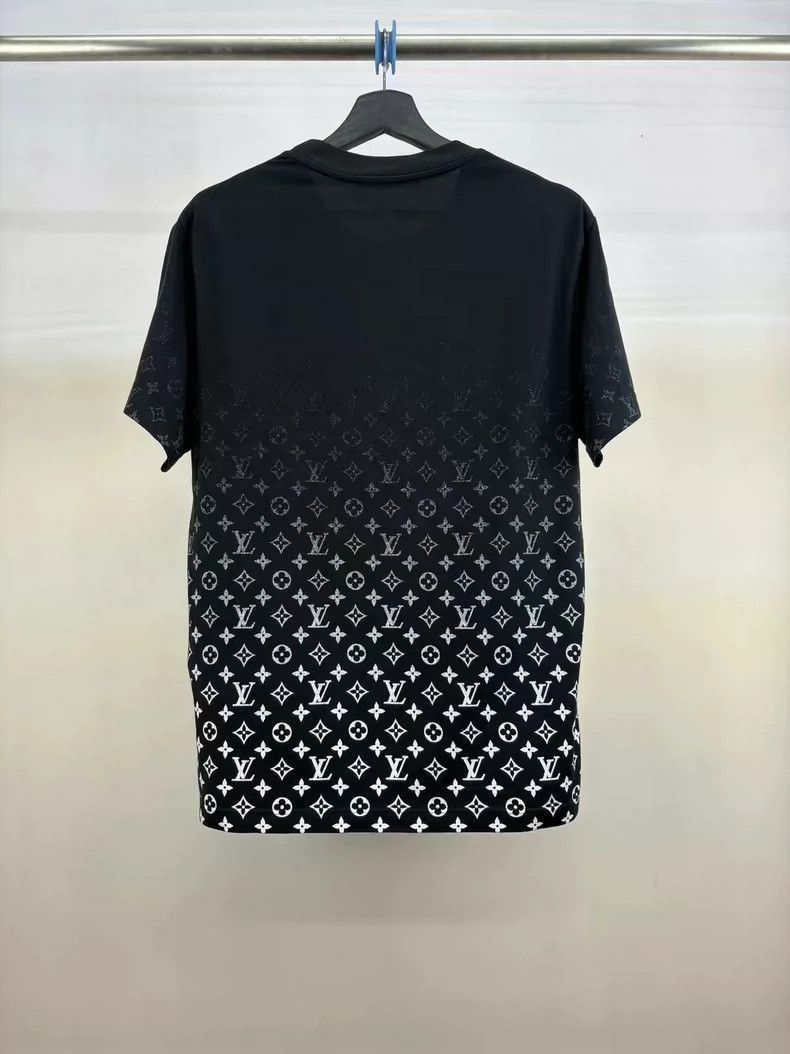 Louis Vuitton Louis Vuitton Black and White Gradient Tshirt-2506 Size US M / EU 48-50 / 2 - 2 Thumbnail