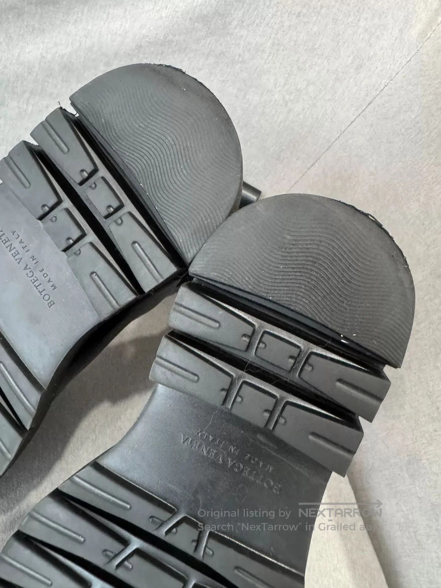 Bottega Veneta Bottega Veneta Black Platform Chelsea Boots. Size US 4 / IT 34 - 9 Thumbnail