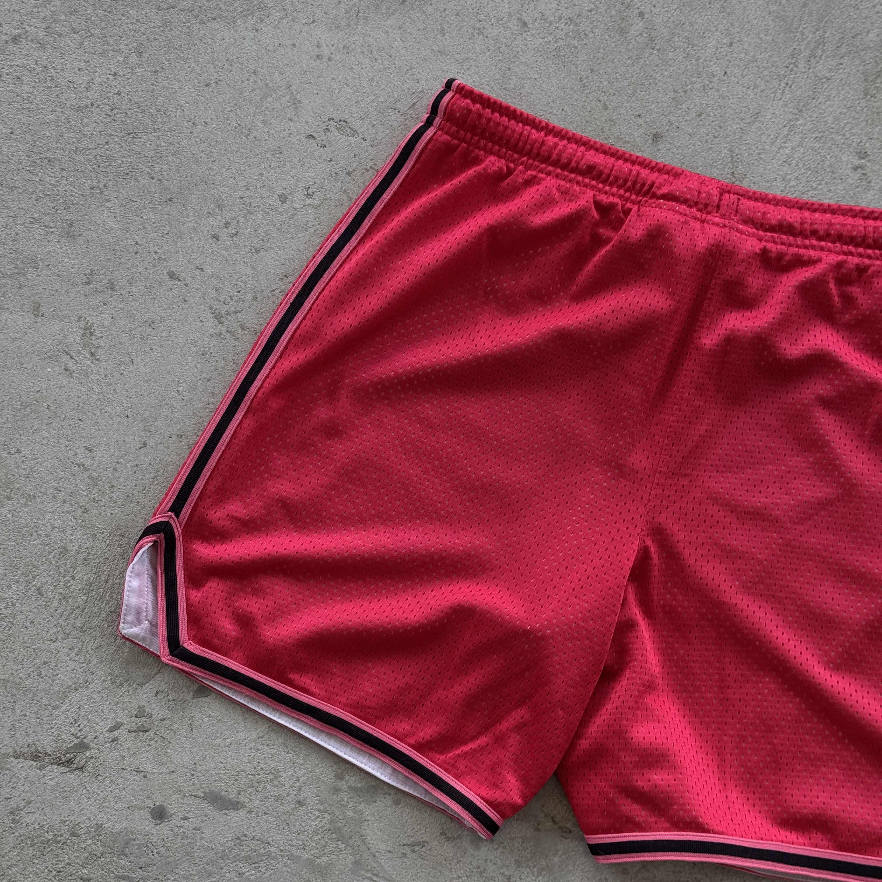 Nike Nike Red Mesh Basketball Shorts Vintage Swoosh Logo XS Size US 30 / EU 46 - 6 Thumbnail