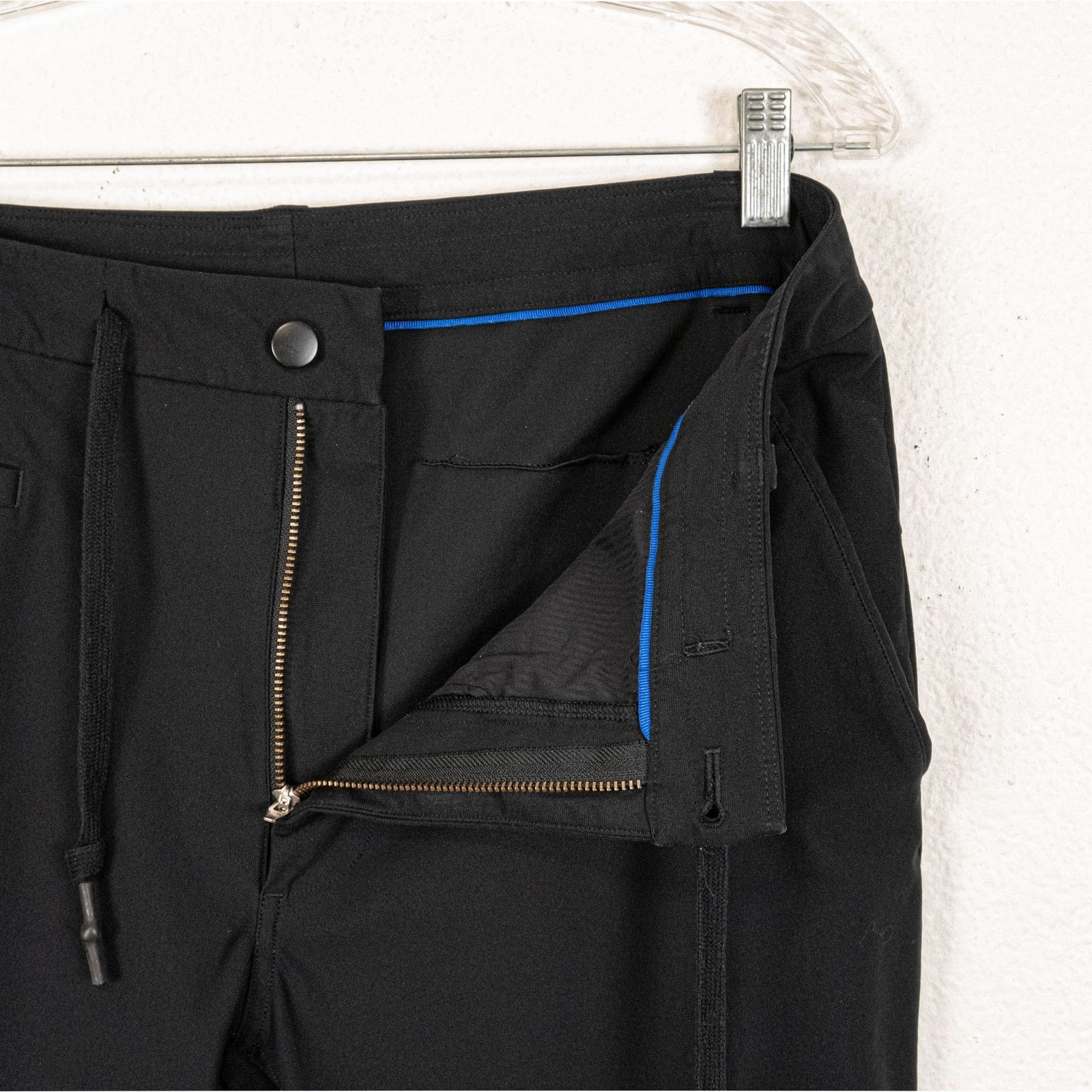 Lululemon Lululemon Drawstring Chino Pant joggers in black size 34 Size US 34 / EU 50 - 6 Thumbnail