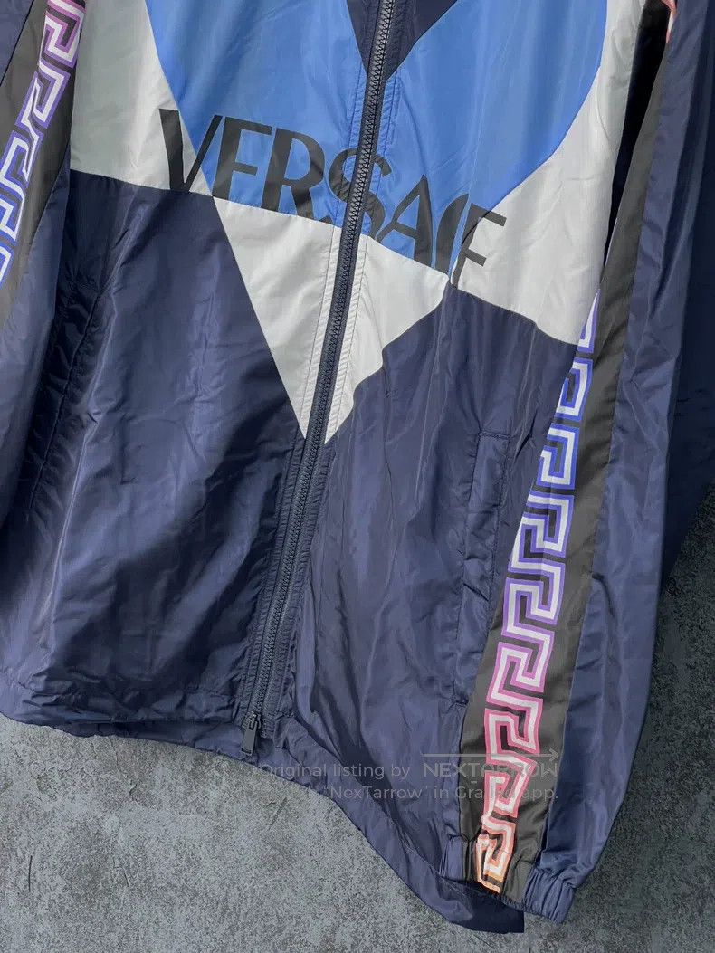 Versace Versace Monogram print sports top Size US M / EU 48-50 / 2 - 4 Thumbnail
