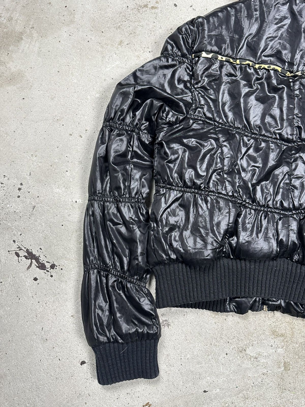 Roberto Cavalli × Vintage Vintage Y2K Roberto Cavalli Faux Fur Black Hooded Bomber Size US S / EU 44-46 / 1 - 12 Thumbnail