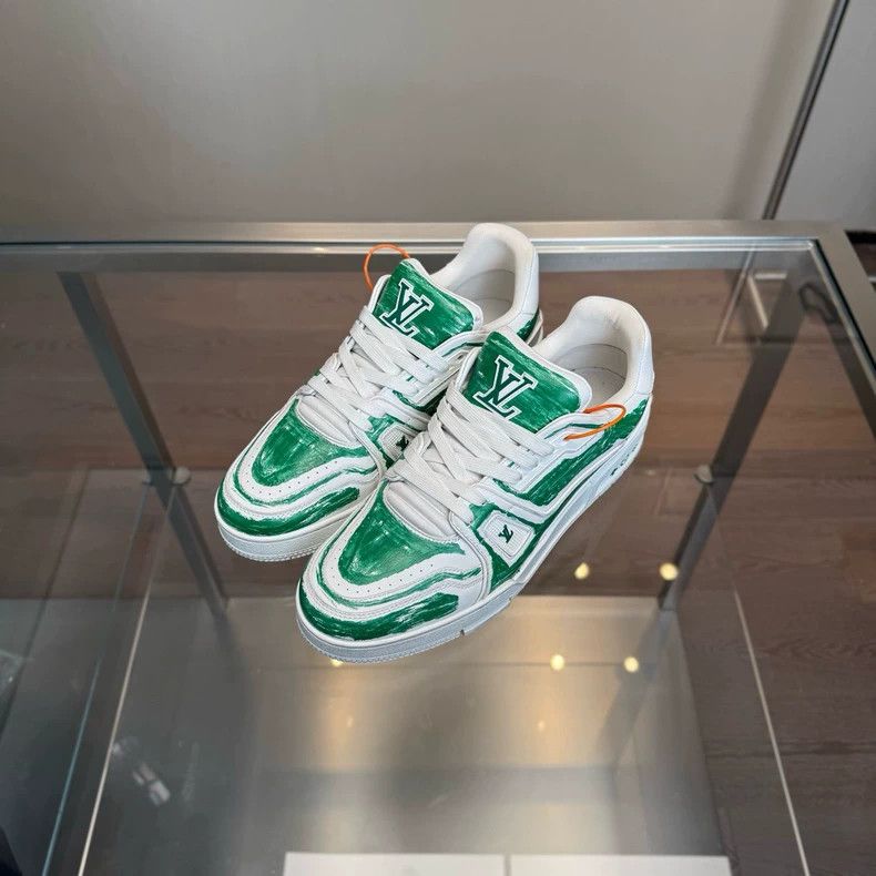 Louis Vuitton LV Trainer Green and White Sneakers-dmc
