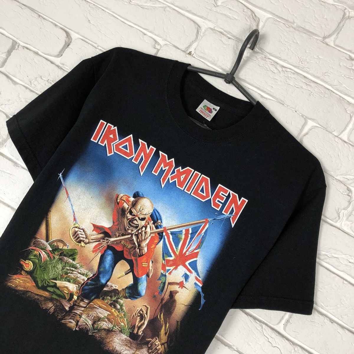 Band Tees Iron Maiden 2010 vintage tee t shirt Size US S / EU 44-46 / 1 - 2 Thumbnail