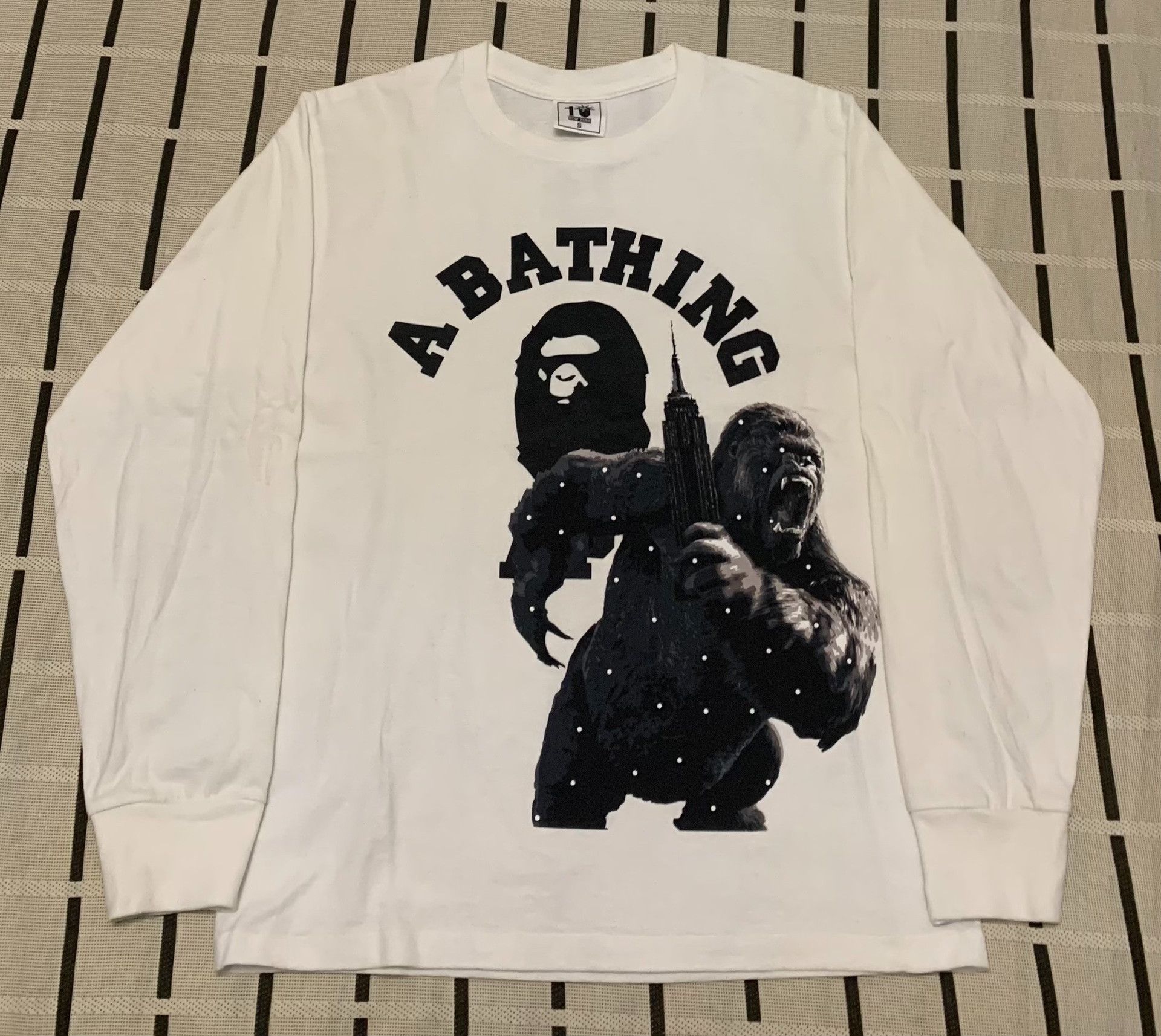 Bape Bape Special Gold T-Shirt S Men Size US S / EU 44-46 / 1 - 1 Thumbnail