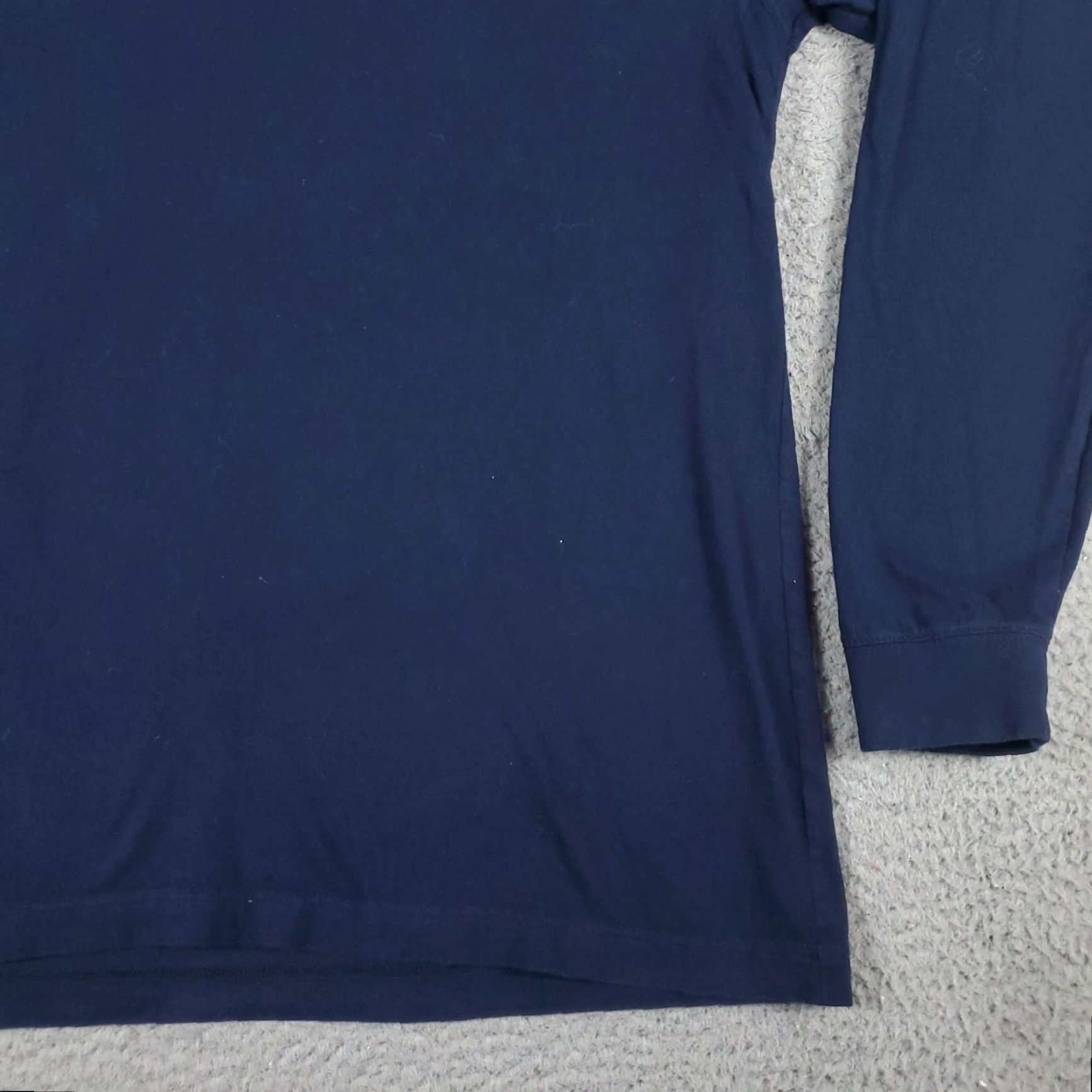 Champion Champion T Shirt Mens XL Navy Blue Long Sleeve Crew Neck Cotton Logo Modern Sports Shirt Mens XL Navy Blue Size US XL / EU 56 / 4 - 4 Thumbnail