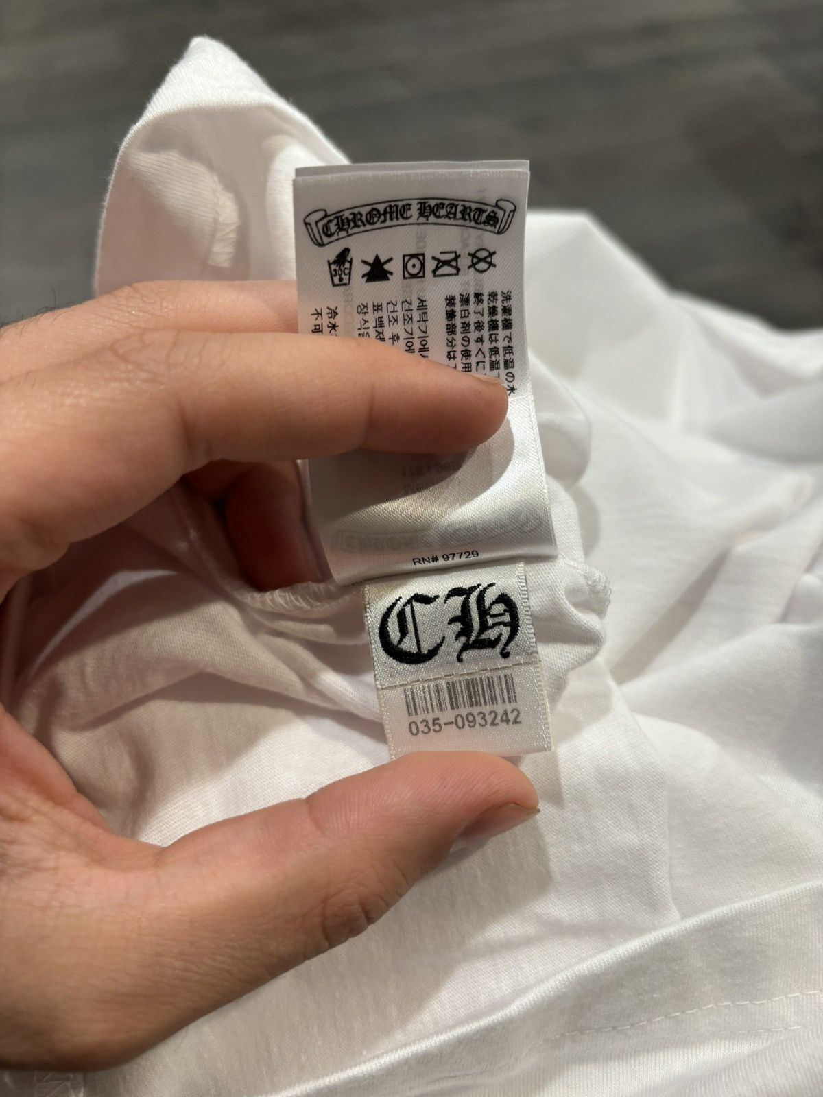 Chrome Hearts Chrome Hearts Rolling Stone white LS T shirt medium Size US M / EU 48-50 / 2 - 7 Thumbnail