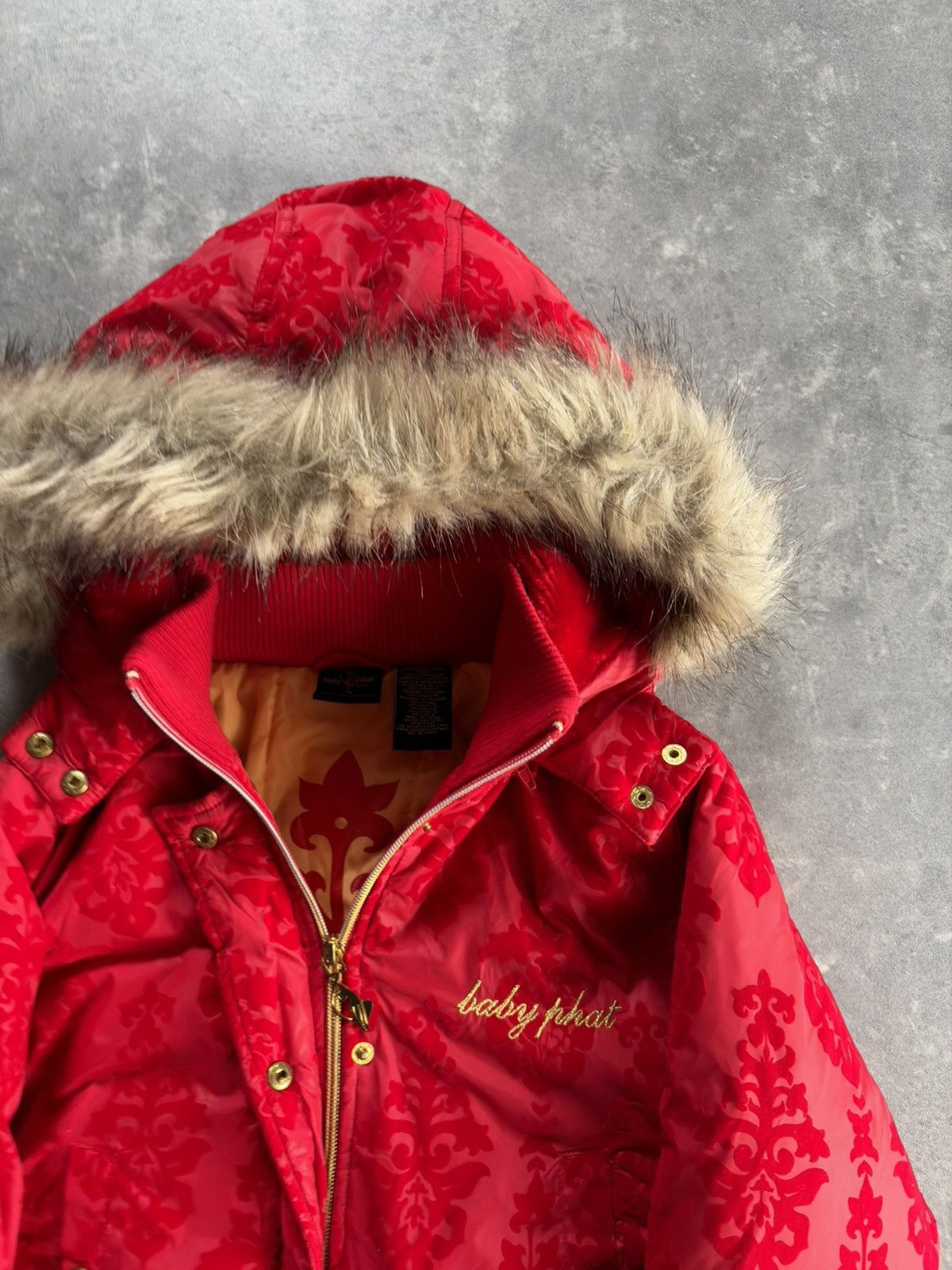 Japanese Brand 00s Baby Phat Faux Fur Hooded Big Logo Bomber Jacket XS XXS Size XS / US 0-2 / IT 36-38 - 5 Thumbnail