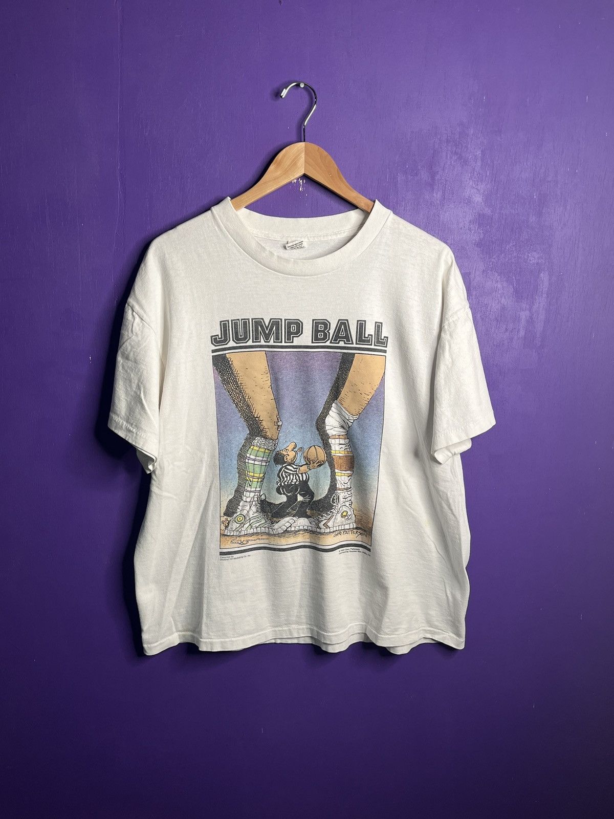 Vintage Vintage 1983 Jump ball basketball art t-shirt Size US XL / EU 56 / 4 - 1 Thumbnail
