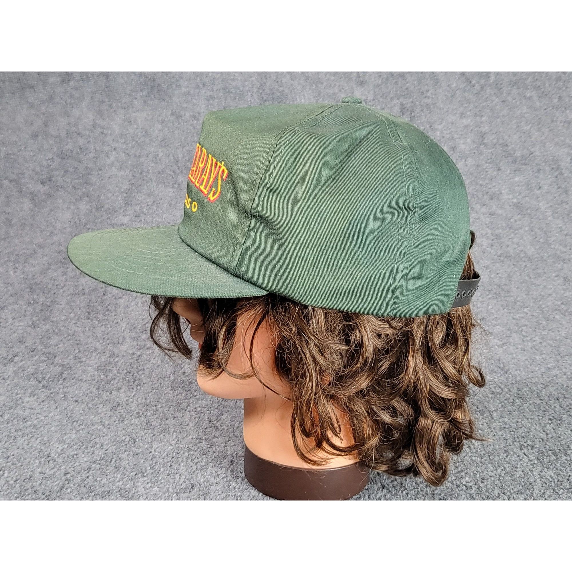 Vintage Vintage 90s Haray Caray's Chicago Snapback Green USA Casual Size ONE SIZE - 2 Thumbnail