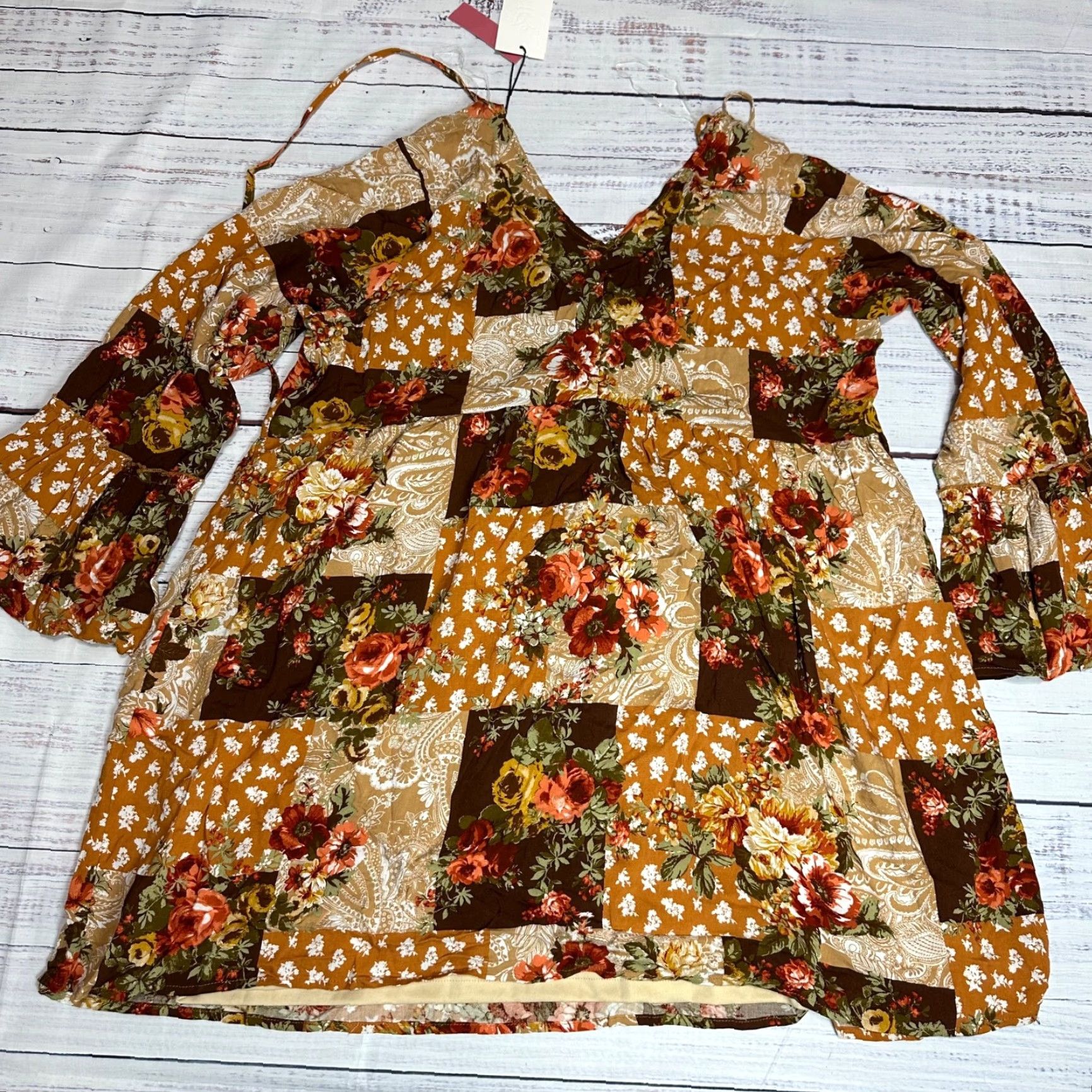 Vintage Andree By Unit Womens Blouse Tunic 1X Plus Orange Long Bell Sleeve Patchwork Shirt Tops Womens Plus Size Size XL / US 12-14 / IT 48-50 - 4 Thumbnail