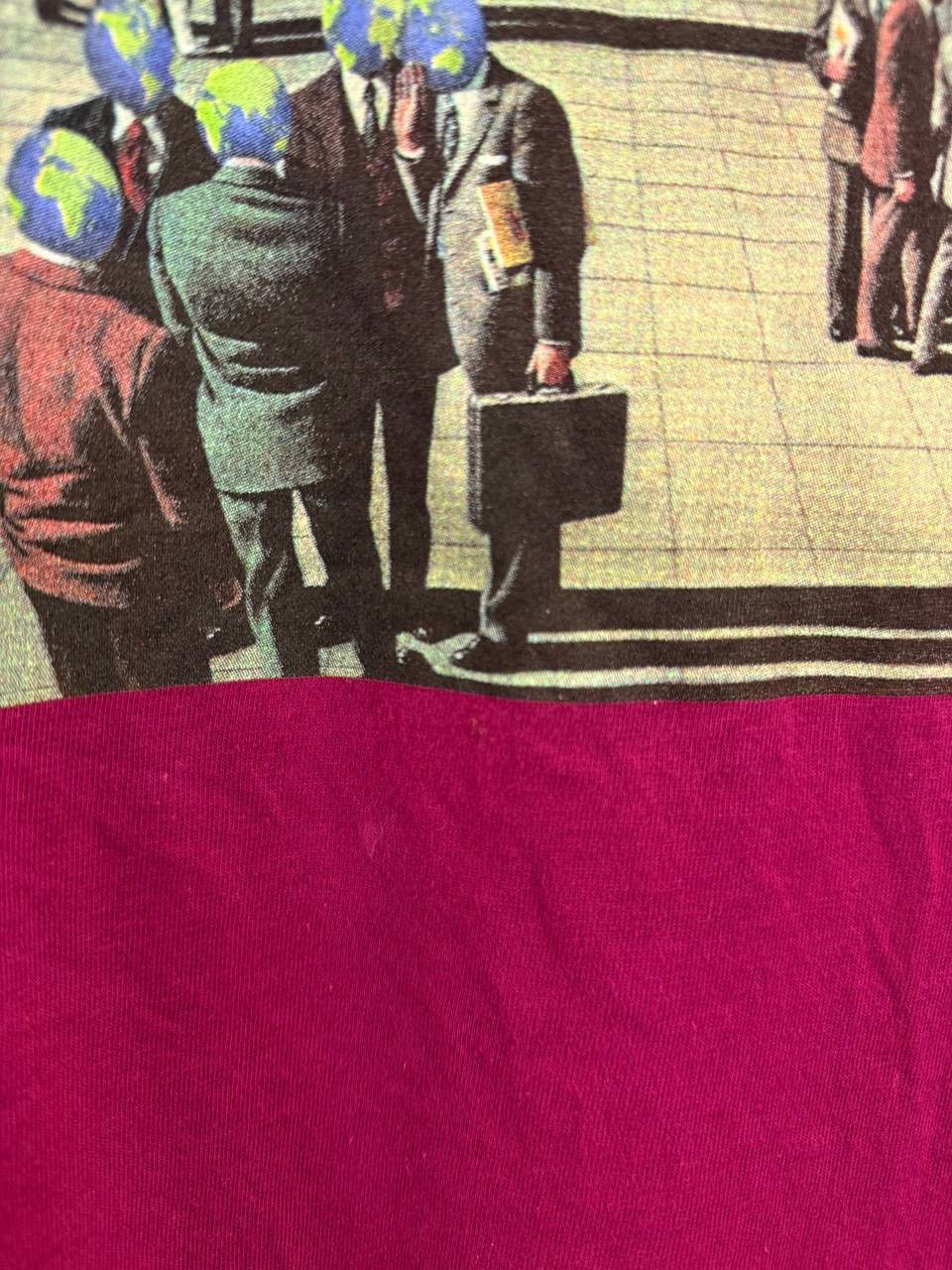 Fucking Awesome Fucking Awesome center logo streetwear tee Size US L / EU 52-54 / 3 - 6 Thumbnail
