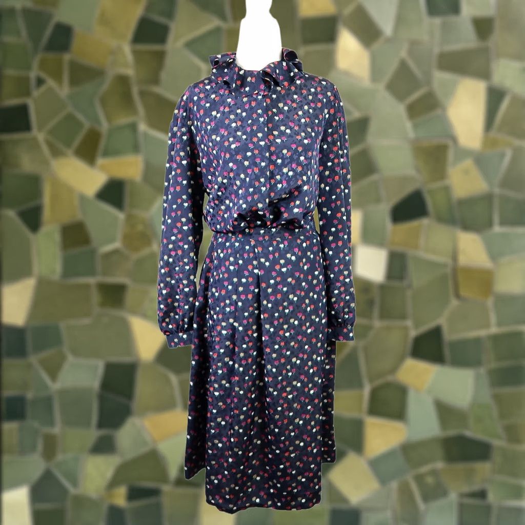 Vintage VINTAGE 80s navy blue and red tulip floral two piece blouse and skirt set 10 Size 4XL / US 24-26 - 1 Thumbnail