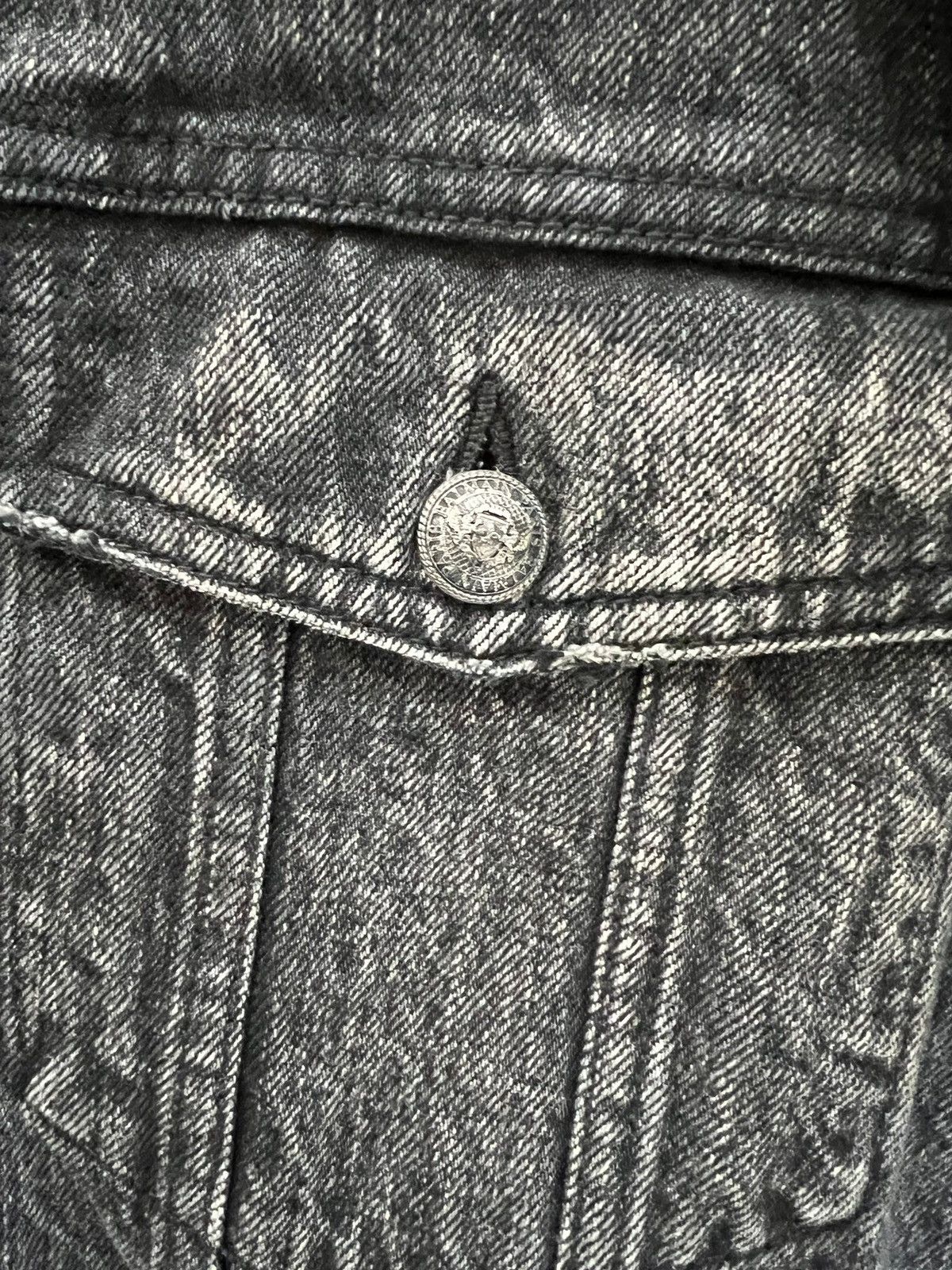 Balmain BALMAIN SIGNATURE PATCH DENIM JACKET Size US L / EU 52-54 / 3 - 3 Thumbnail