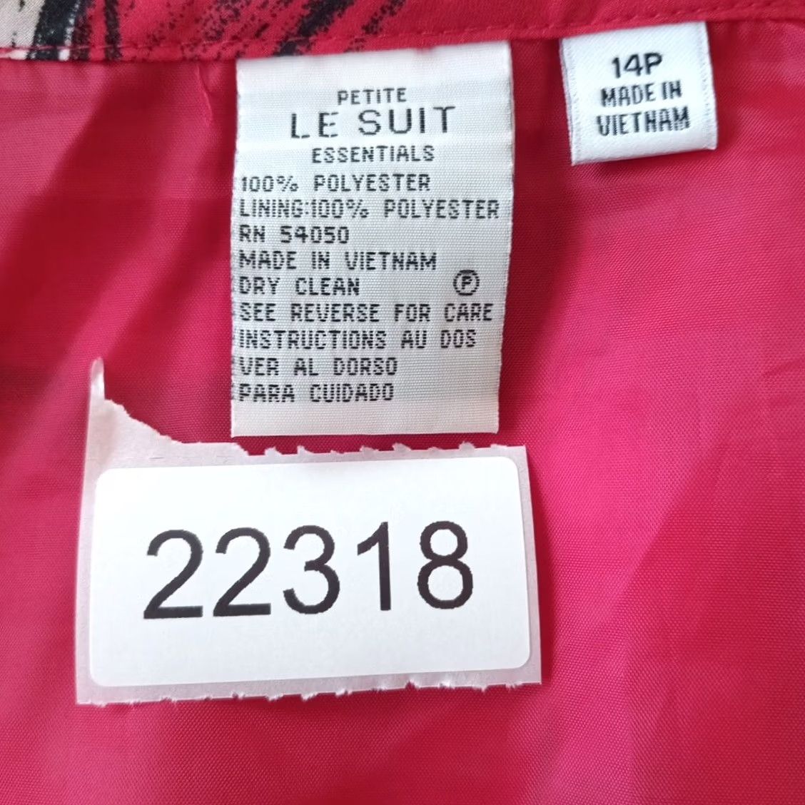 Vintage Le Suit Skirt Knee Length A-Line Petite 14P Red Floral Lined Lightweight Zip Womens Size 36" / US 14 / IT 50 - 7 Thumbnail