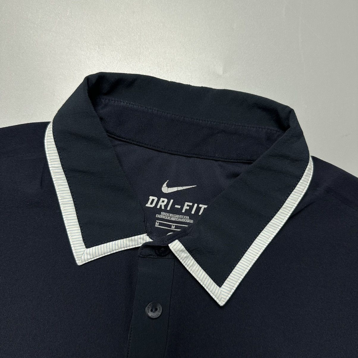 Nike NIKE ROGER FEDERER US OPEN 2010 POLO SIZE “M” Size US M / EU 48-50 / 2 - 4 Thumbnail