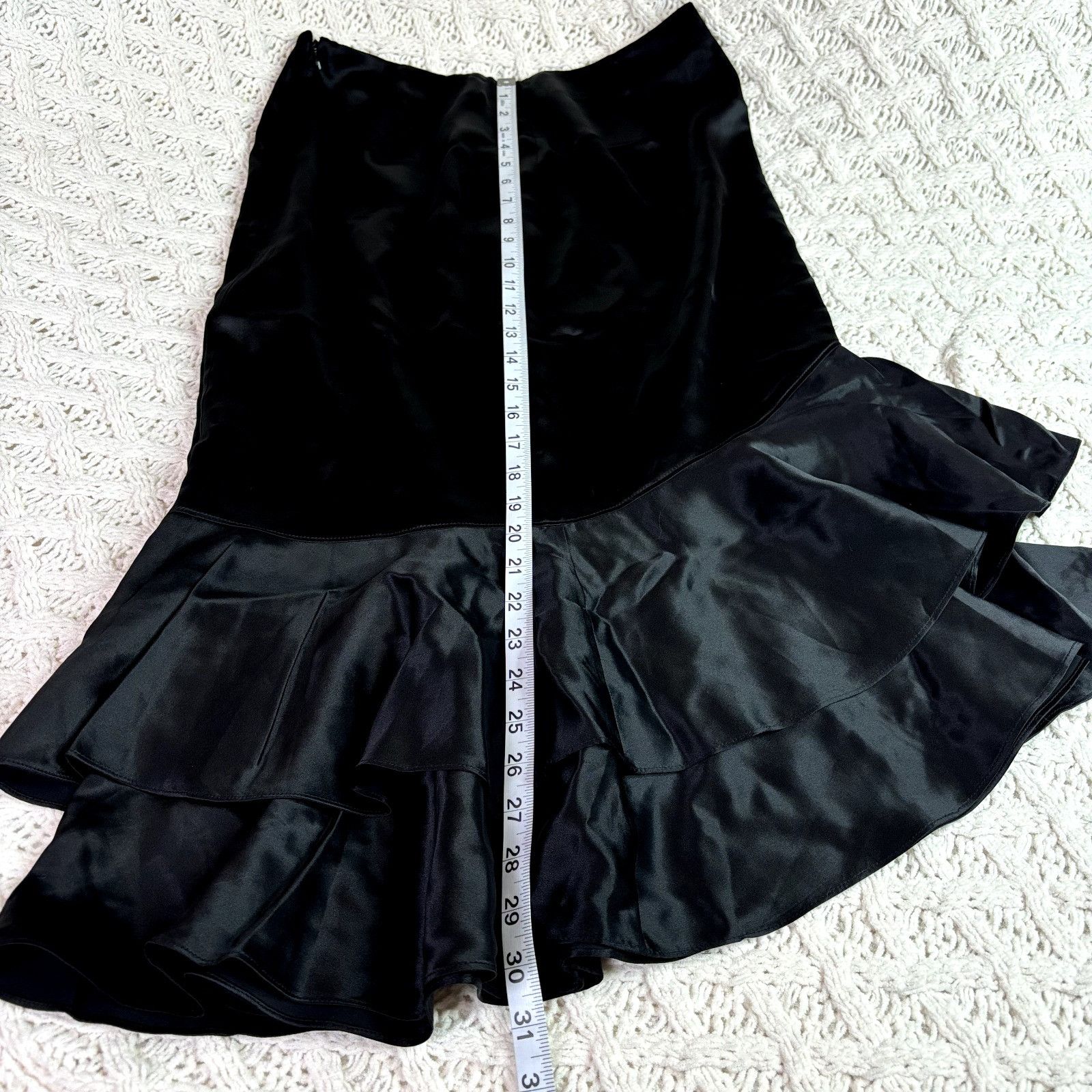 Other Cinq à Sept Women's 100% Silk Black Satin Ruffle Hem Evening Size 30" / US 8 / IT 44 - 9 Thumbnail